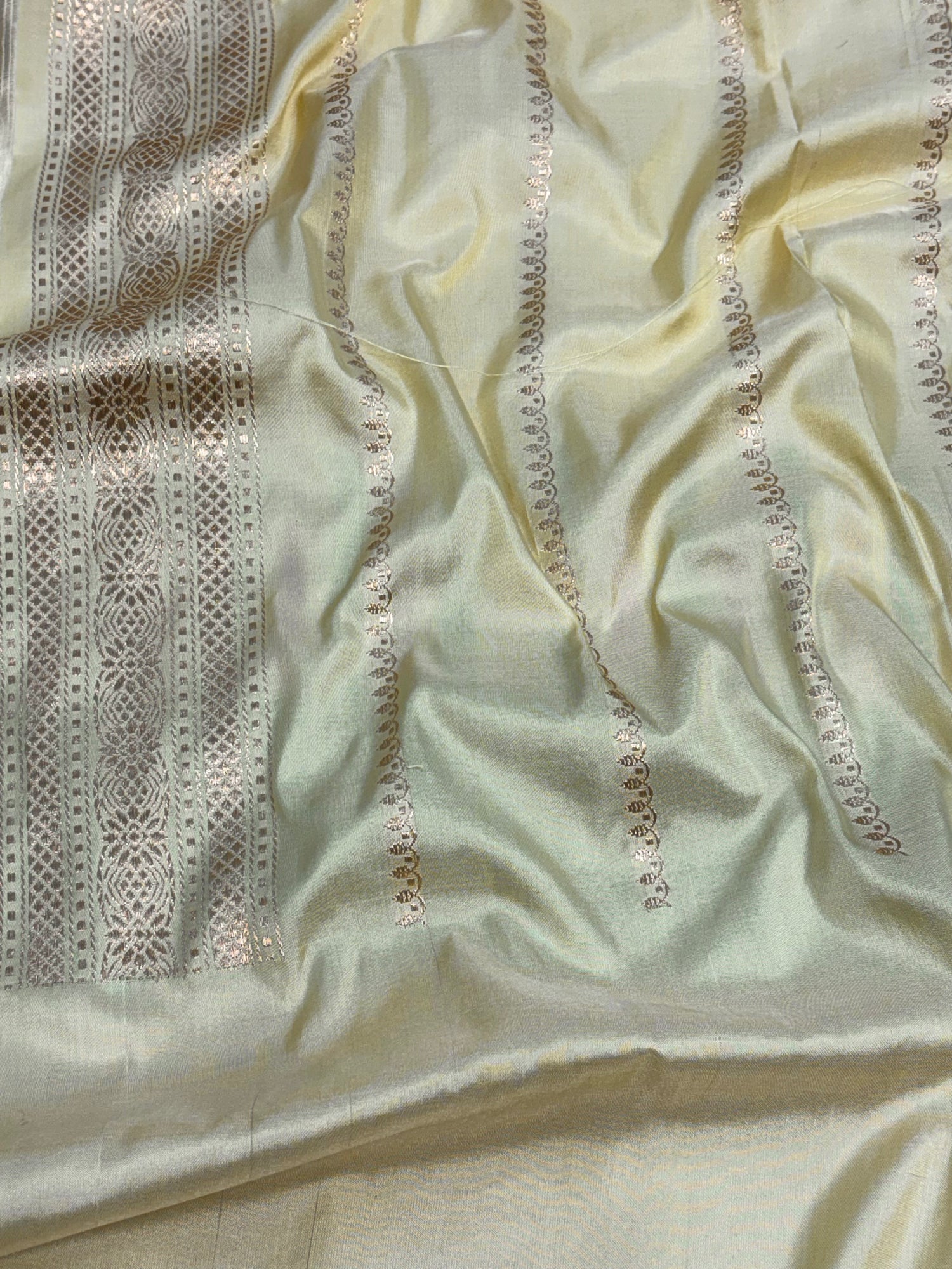 Butter Yellow Pure Katan Silk Banarasi Saree with Meenakari Skirt Border