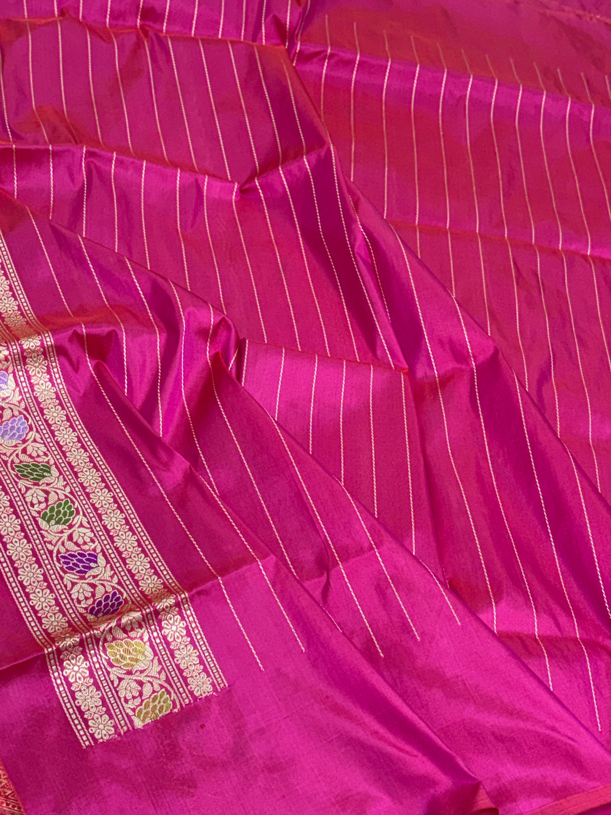 Rani Pink Handwoven Pure Banarasi Katan Silk Saree