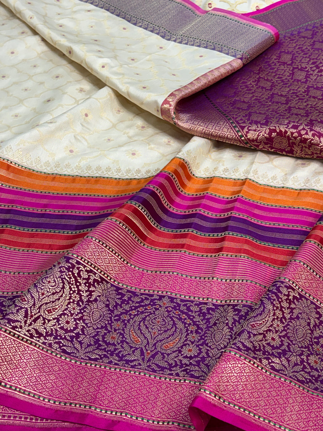 Ivory White Pure Katan Silk Ektara Banarasi Saree with Pink Kadhial Border