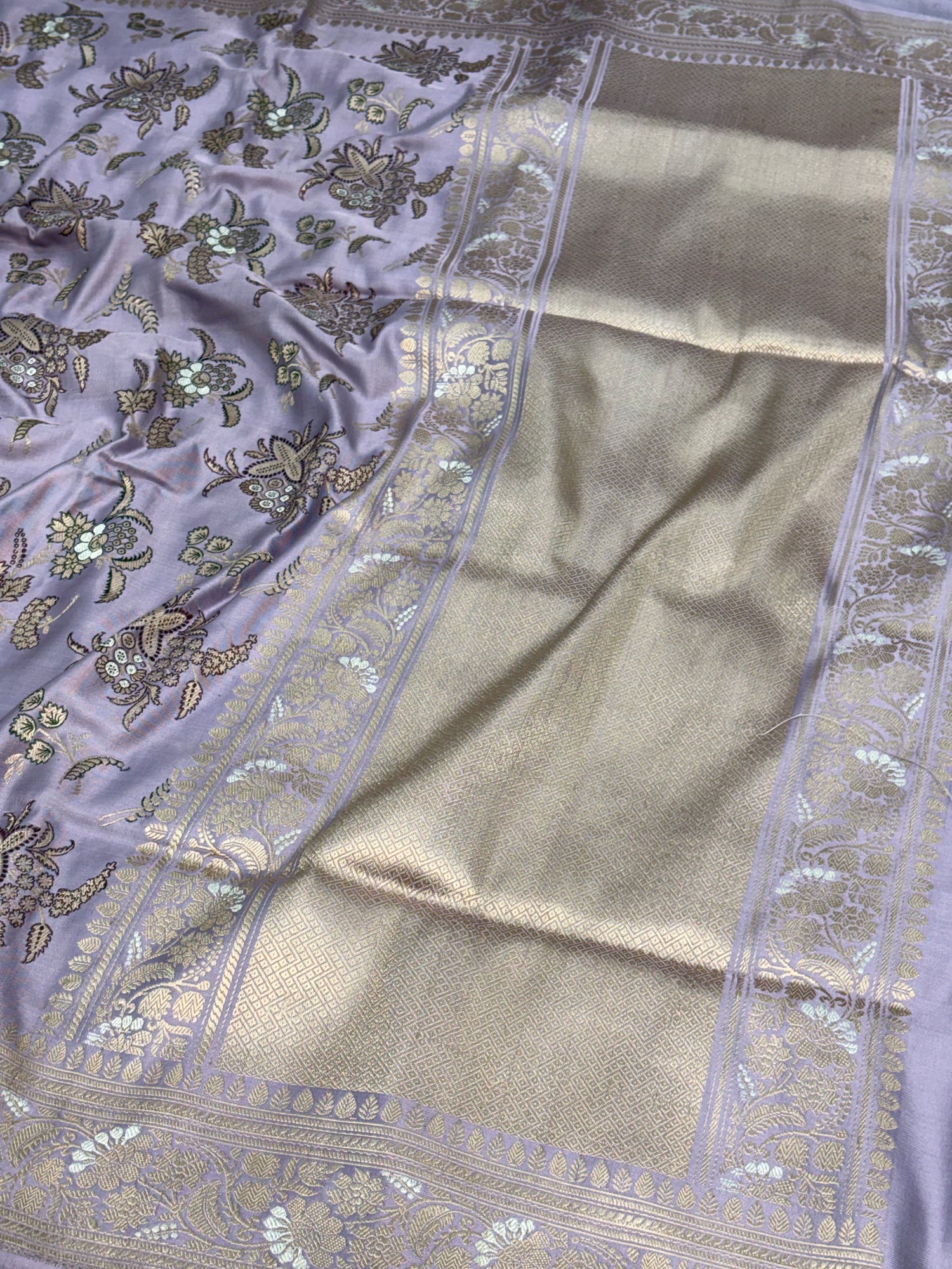 Lavender Banarasi Pure Katan Silk Iktara Meenakari Jaal Weaving Saree