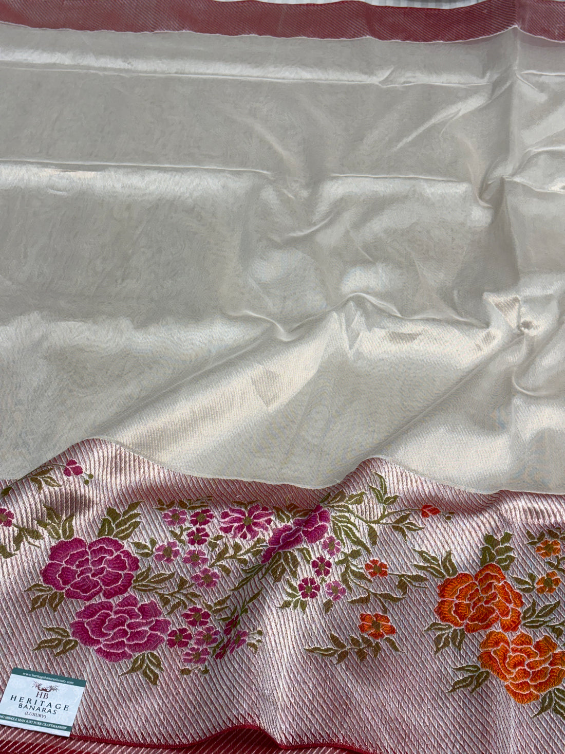Ivory Banarasi Handwoven Pure Tissue Silk Saree