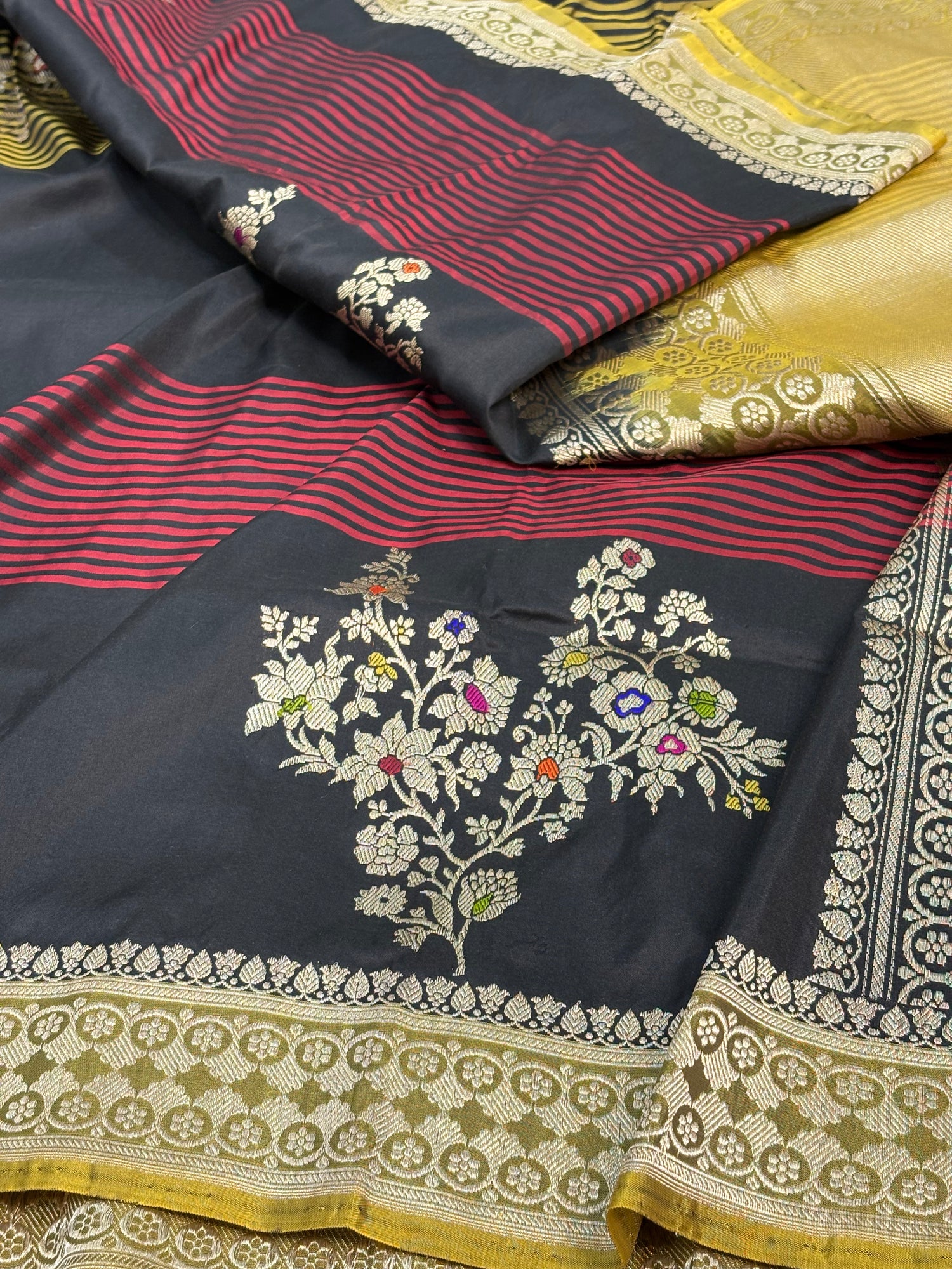 Designer Banarasi Pure Katan Silk Saree with Gulfam Meenakari Floral Buta