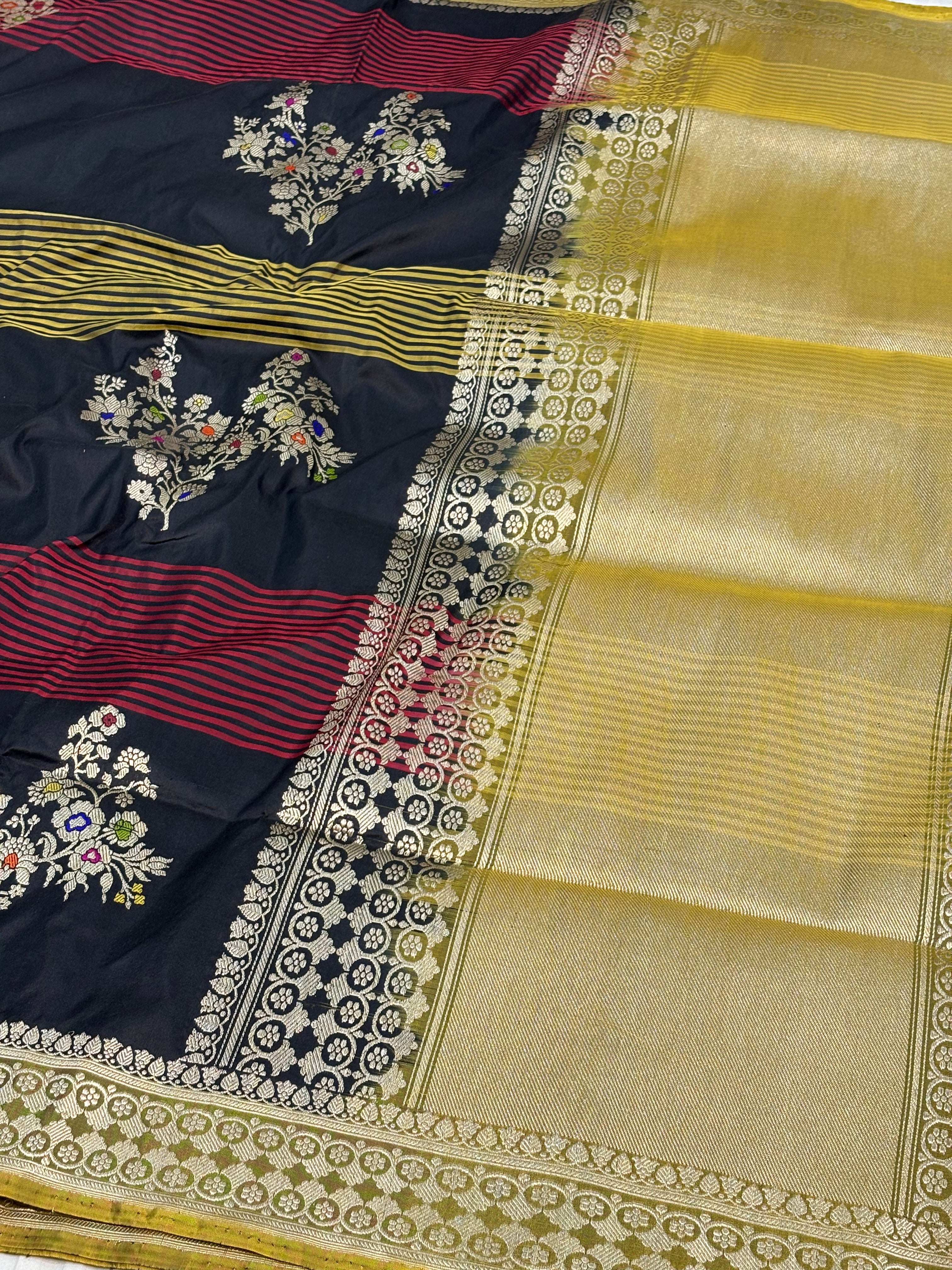 Designer Banarasi Pure Katan Silk Saree with Gulfam Meenakari Floral Buta