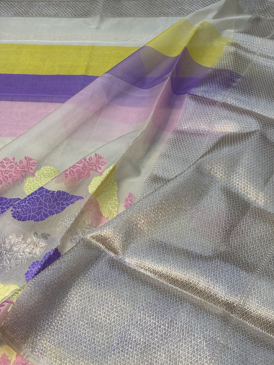 Ivory Banarasi Katan Kora Silk Handwoven Saree