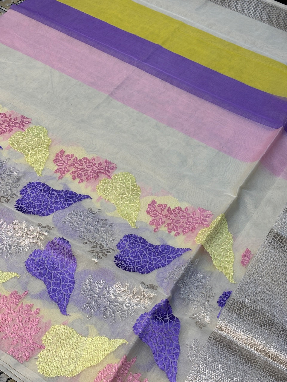Ivory Banarasi Katan Kora Silk Handwoven Saree