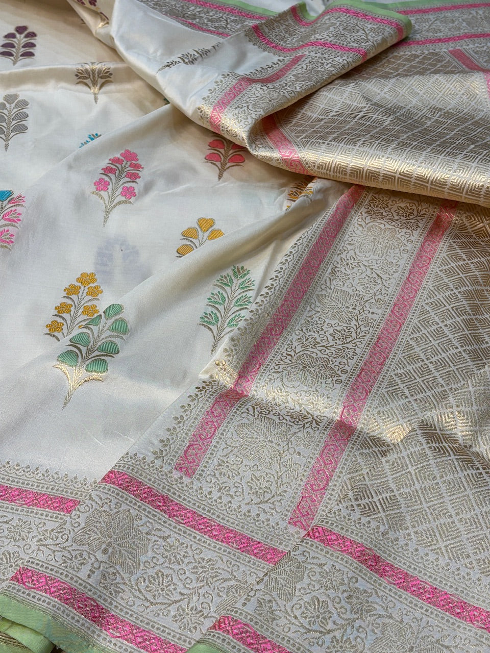 Ivory Pure Banarasi Katan Silk Handwoven Saree