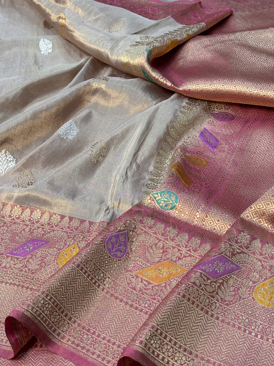 Ivory Banarasi Katan Tissue Silk Handwoven Saree