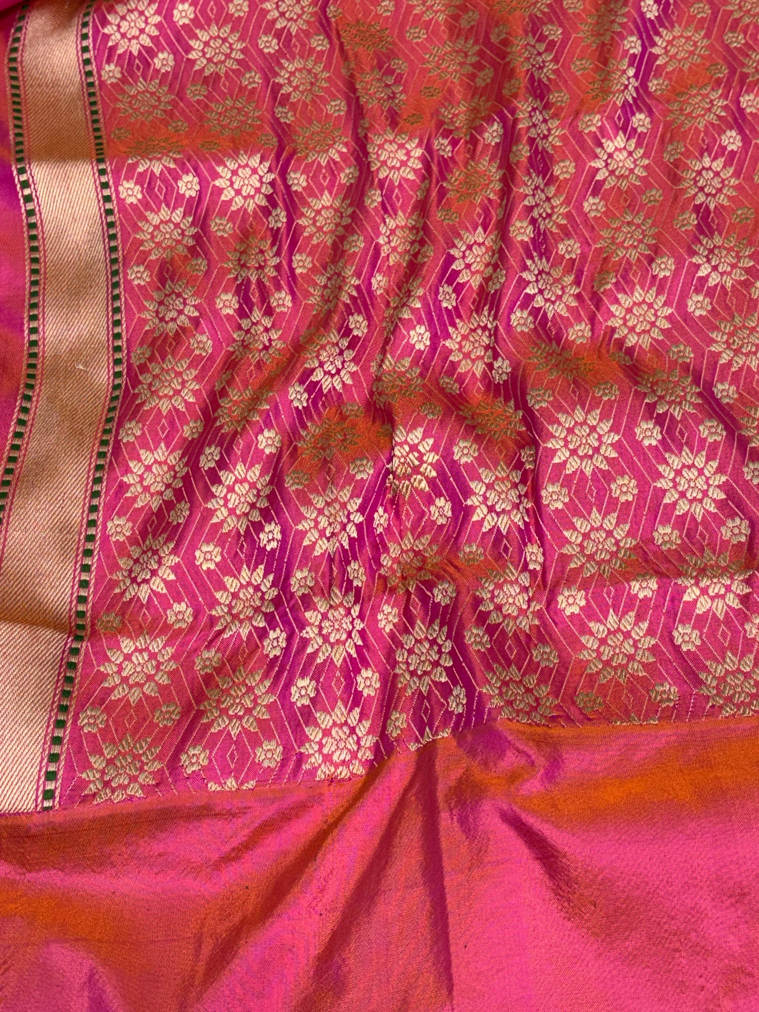 Handwoven Grey Banarasi Saree with Pink Kadhiyal Meenakari Katan Silk Paithani border
