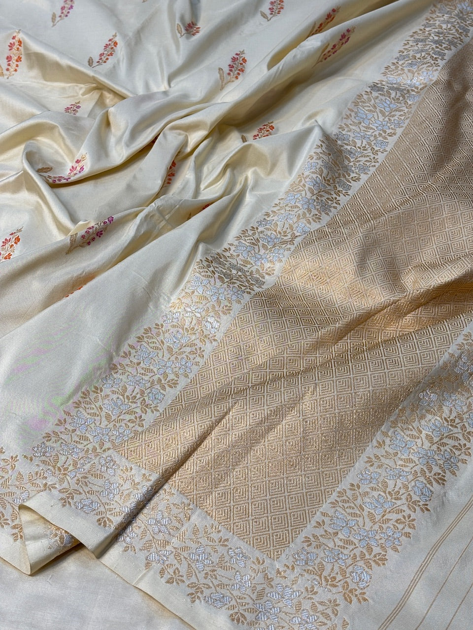 Ivory Pure Banarasi Katan Silk Handwoven Saree