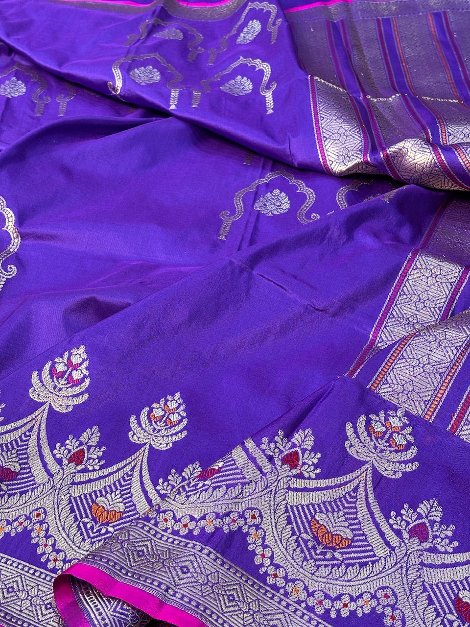 Purple Pure Banarasi Katan Silk Handwoven Saree