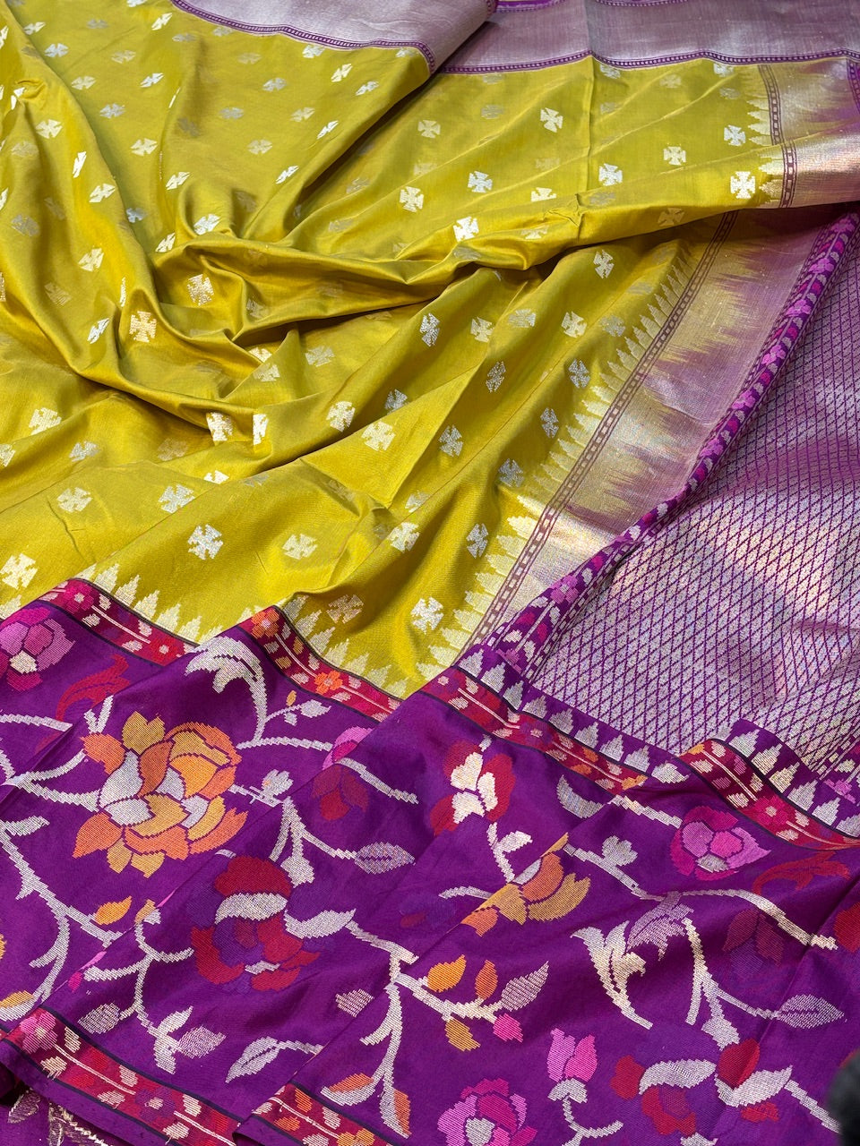 Yellow Pure Banarasi Ektara  Silk Handwoven Saree