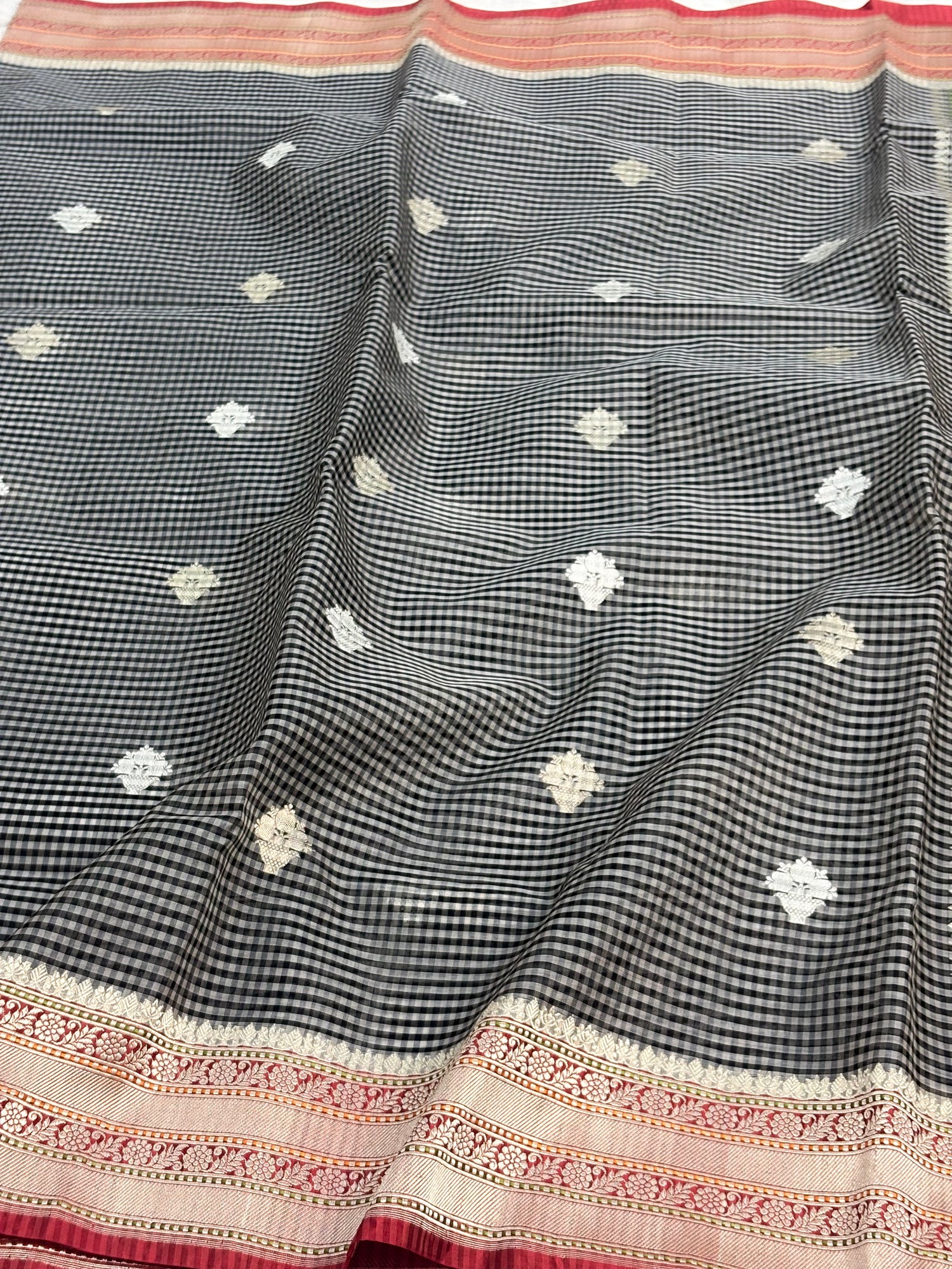 Modern Checks Banarasi Saree with Red Katan Silk Border Weaving