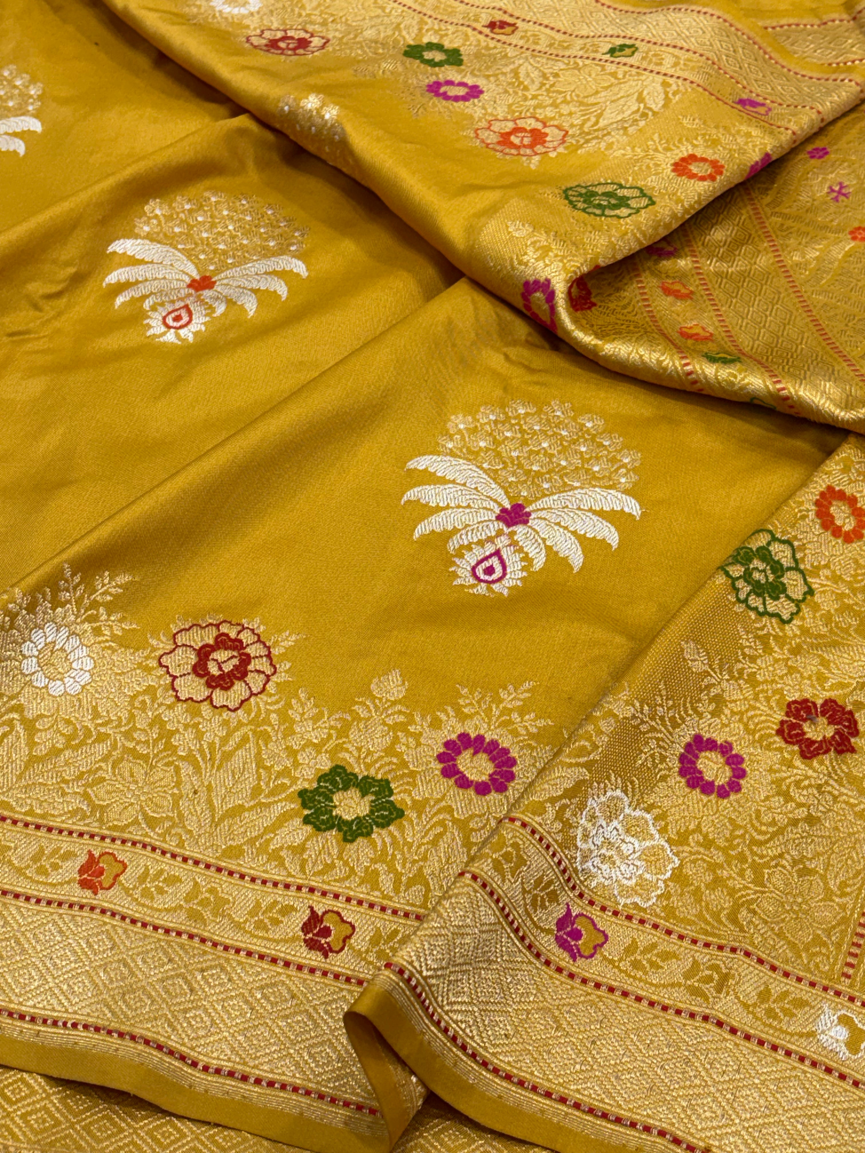 Yellow Handwoven Pure Katan Silk Iktara Banarasi Saree