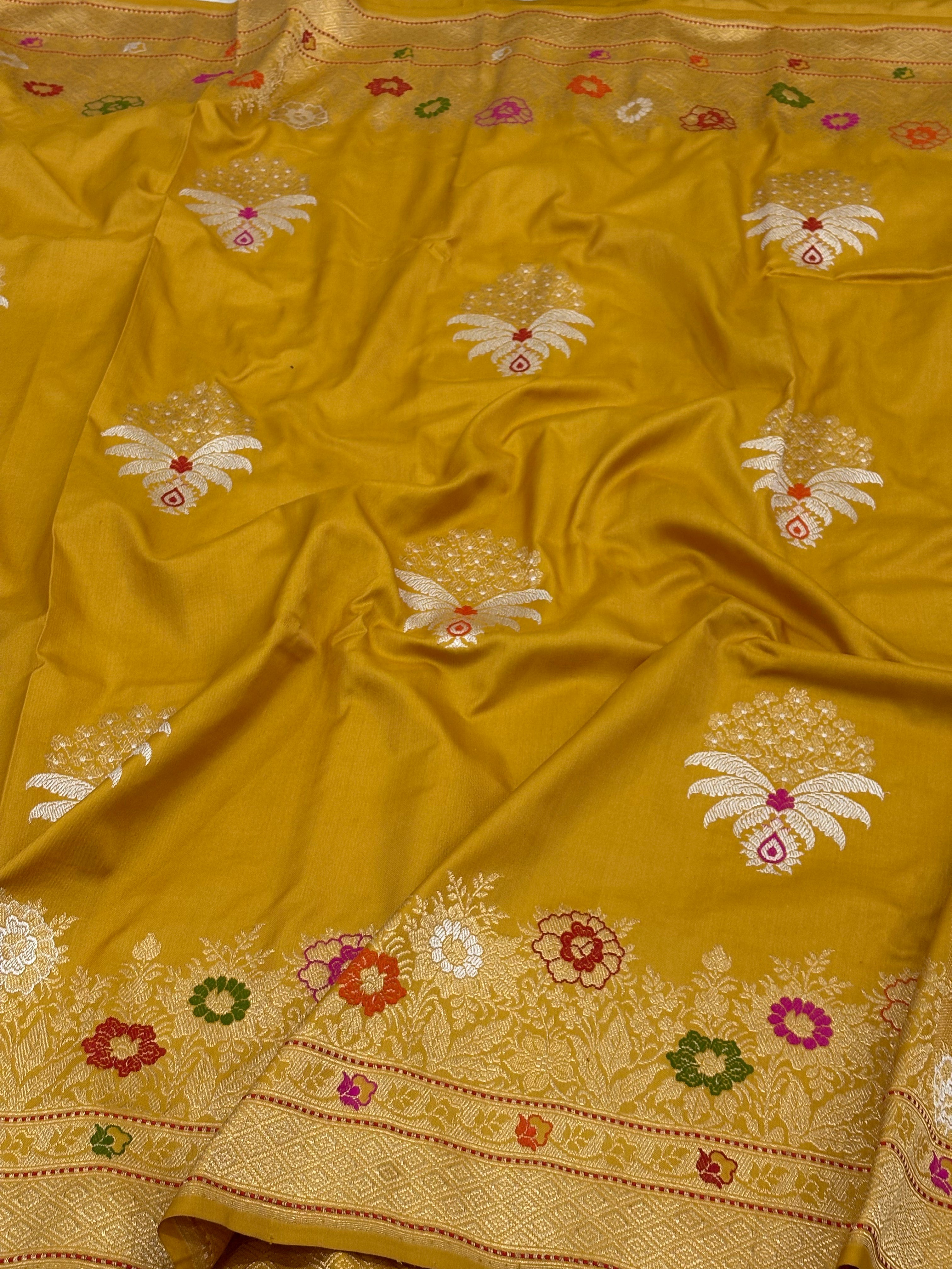 Yellow Handwoven Pure Katan Silk Iktara Banarasi Saree
