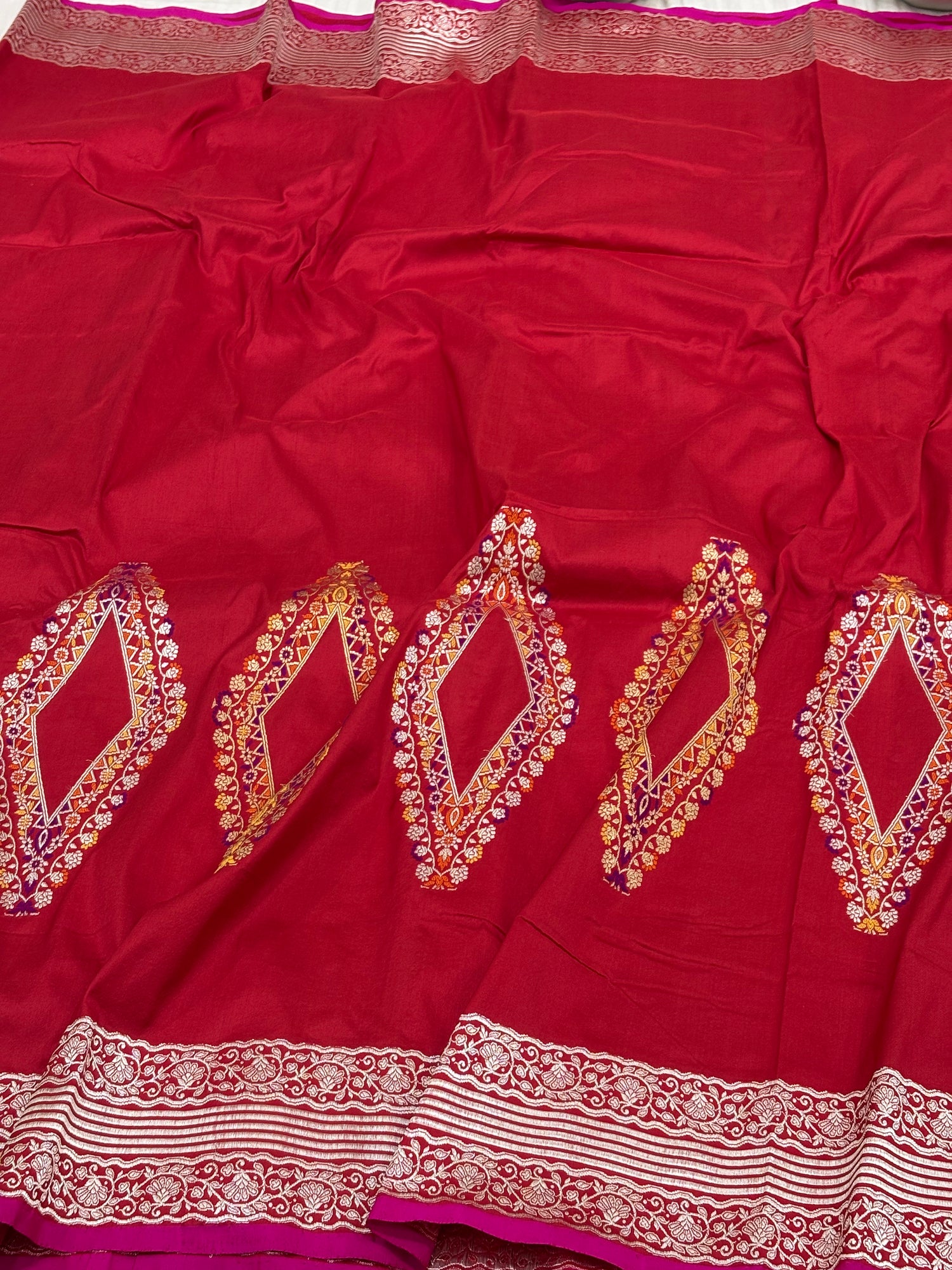 Handwoven Pure Katan Silk Banarasi Saree – Modern Designer Weave