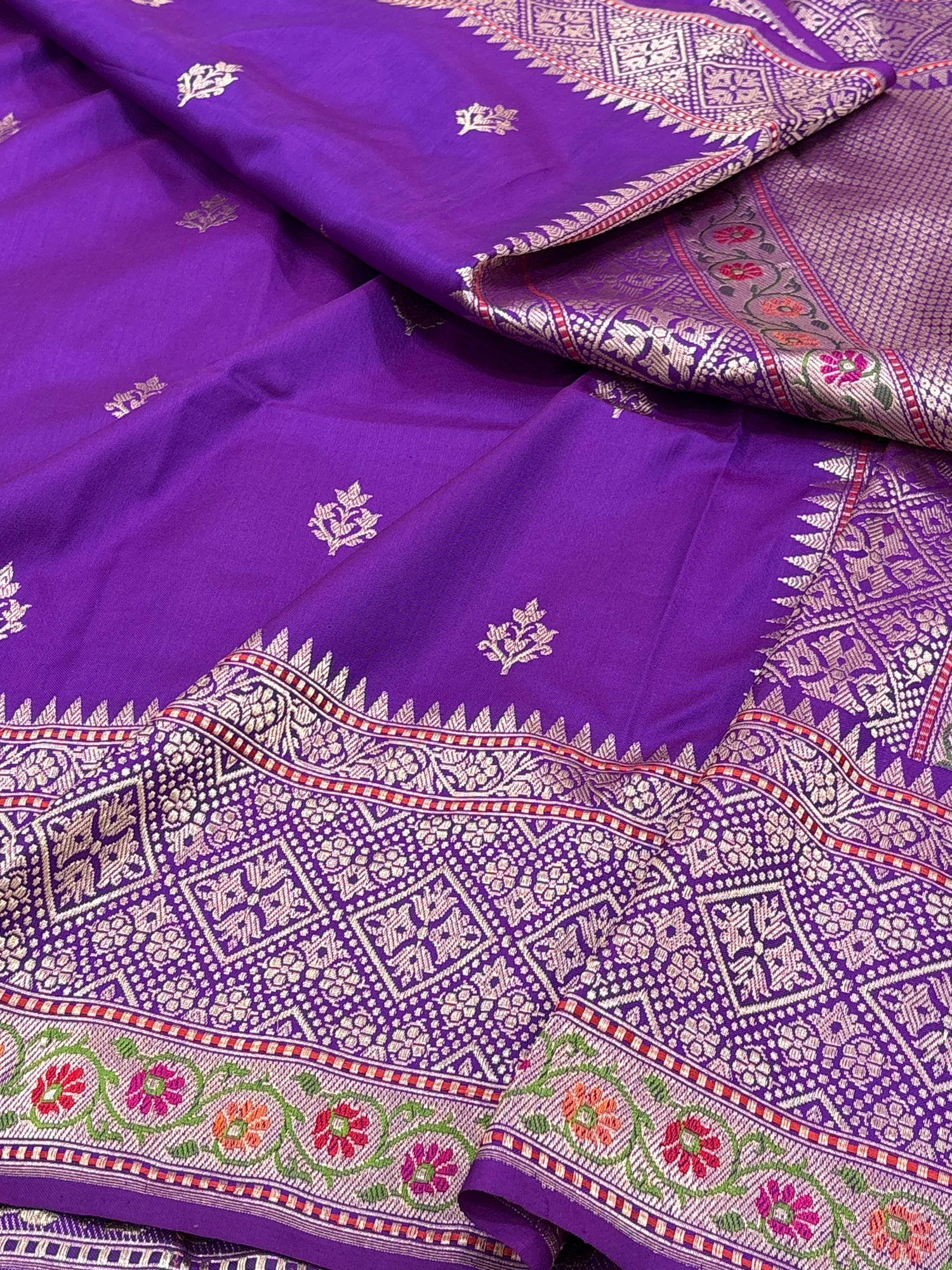 Purple Handwoven Pure Katan Silk Iktara Banarasi Saree