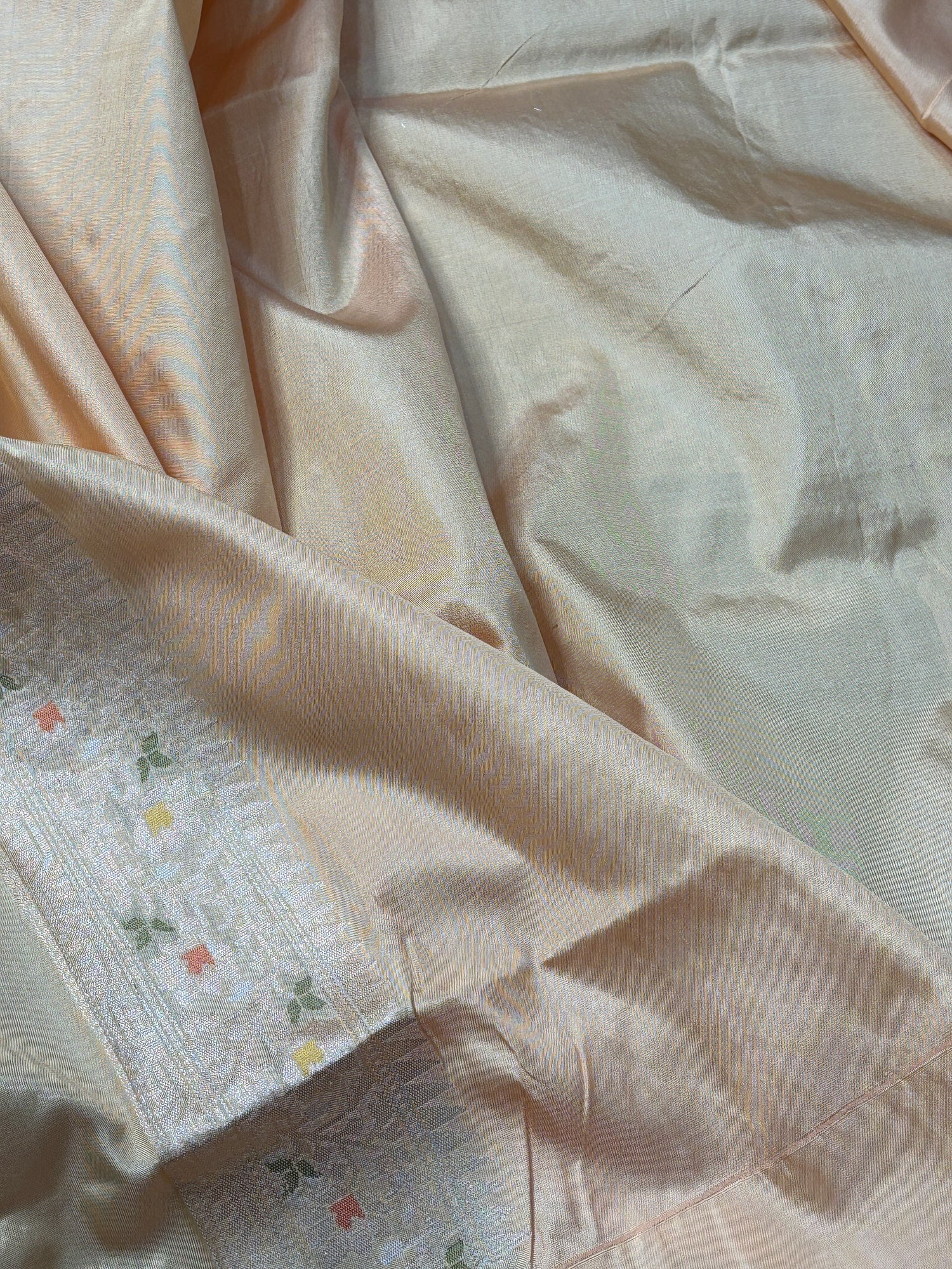Pista Green Banarasi Kora Silk Handwoven Saree