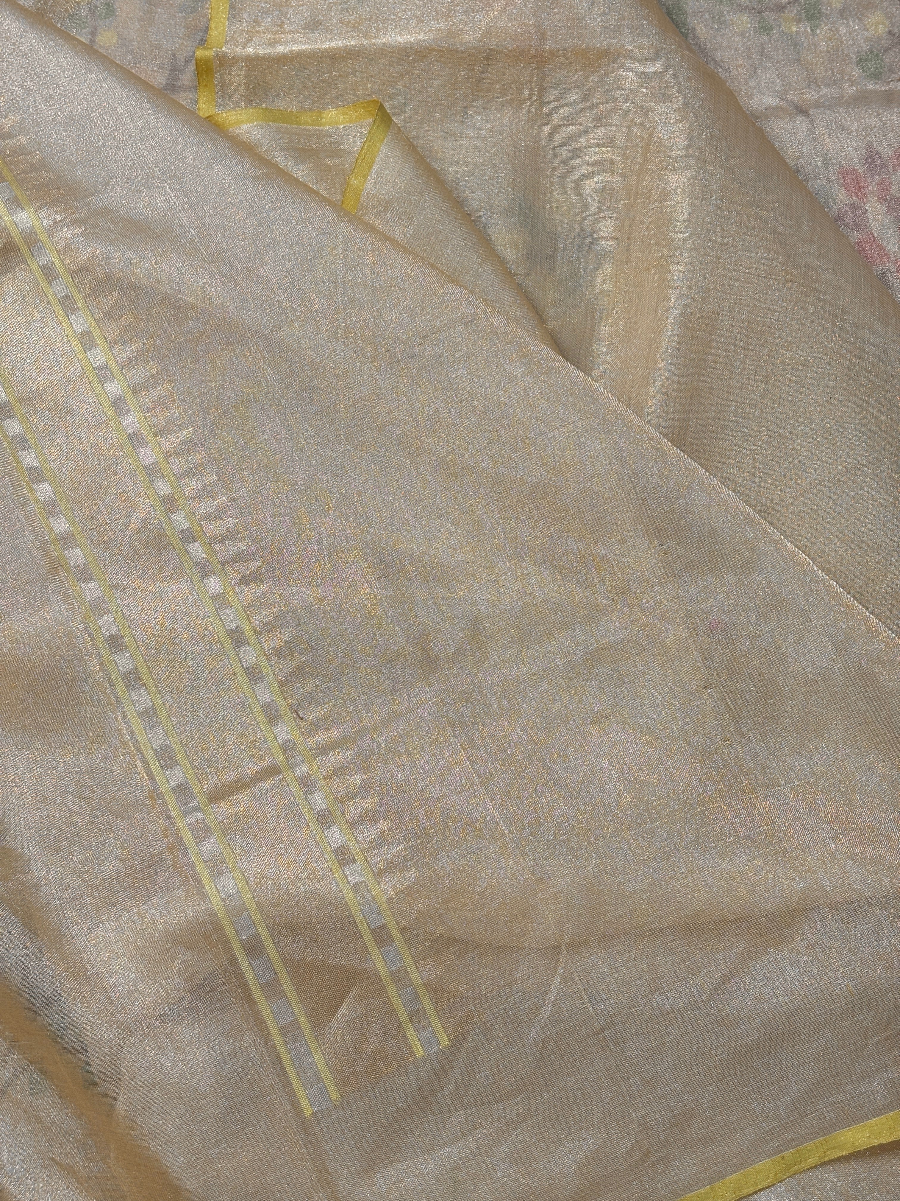 Ivory Banarasi Tissue  Silk Handwoven Saree
