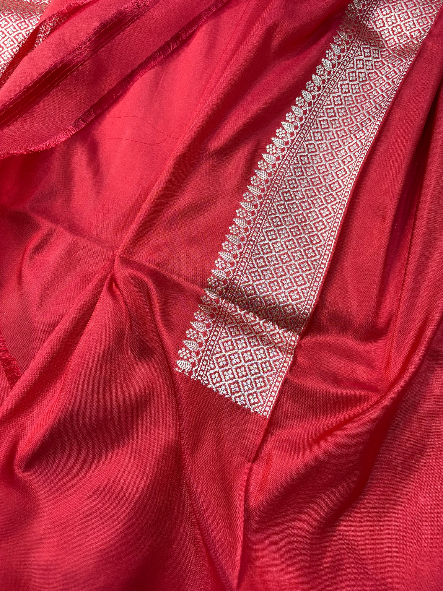 Red Pure Banarasi Katan Silk Handwoven Saree
