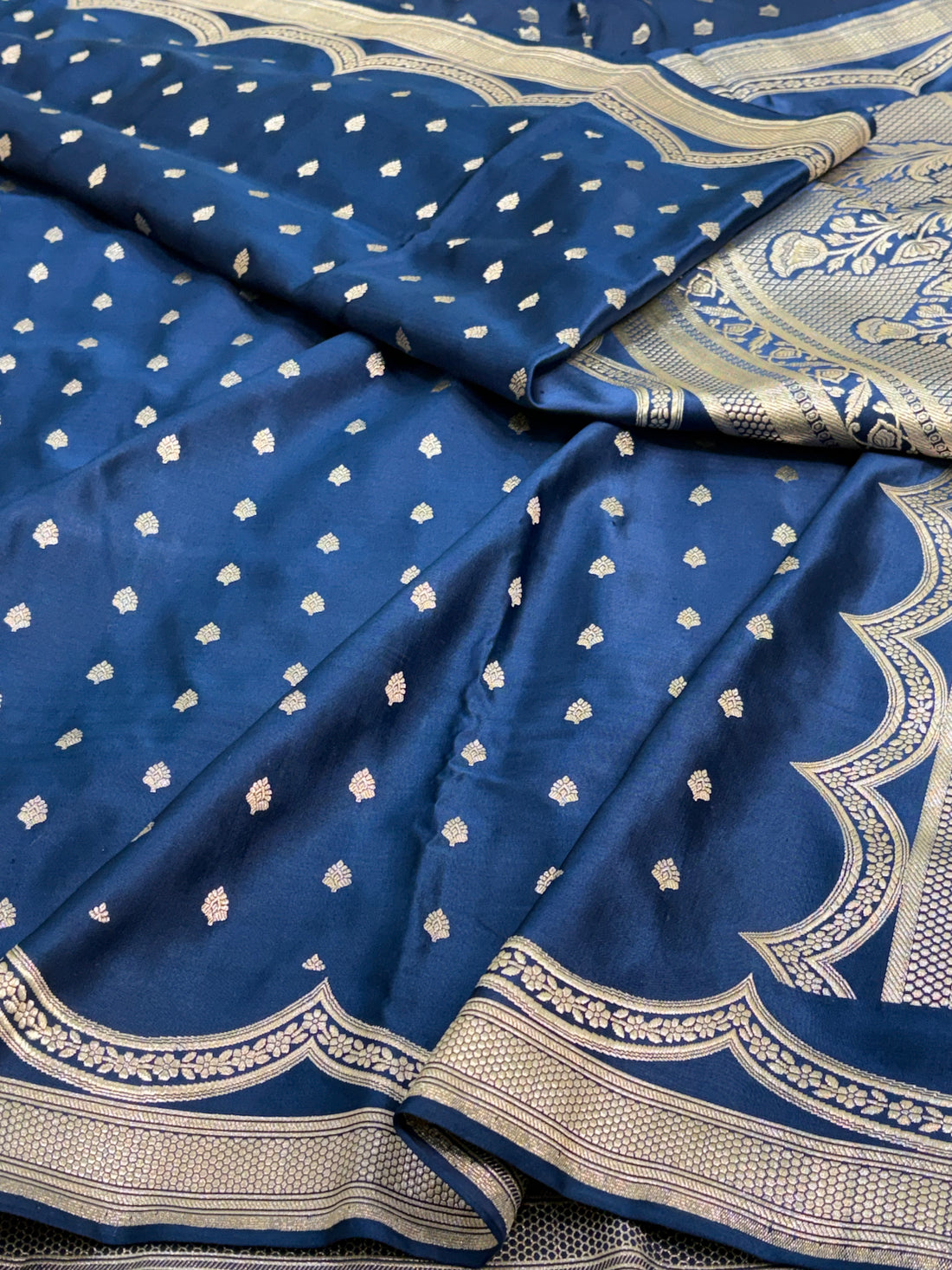Blue Handwoven Vintage Pure Banarasi Satin Silk Saree