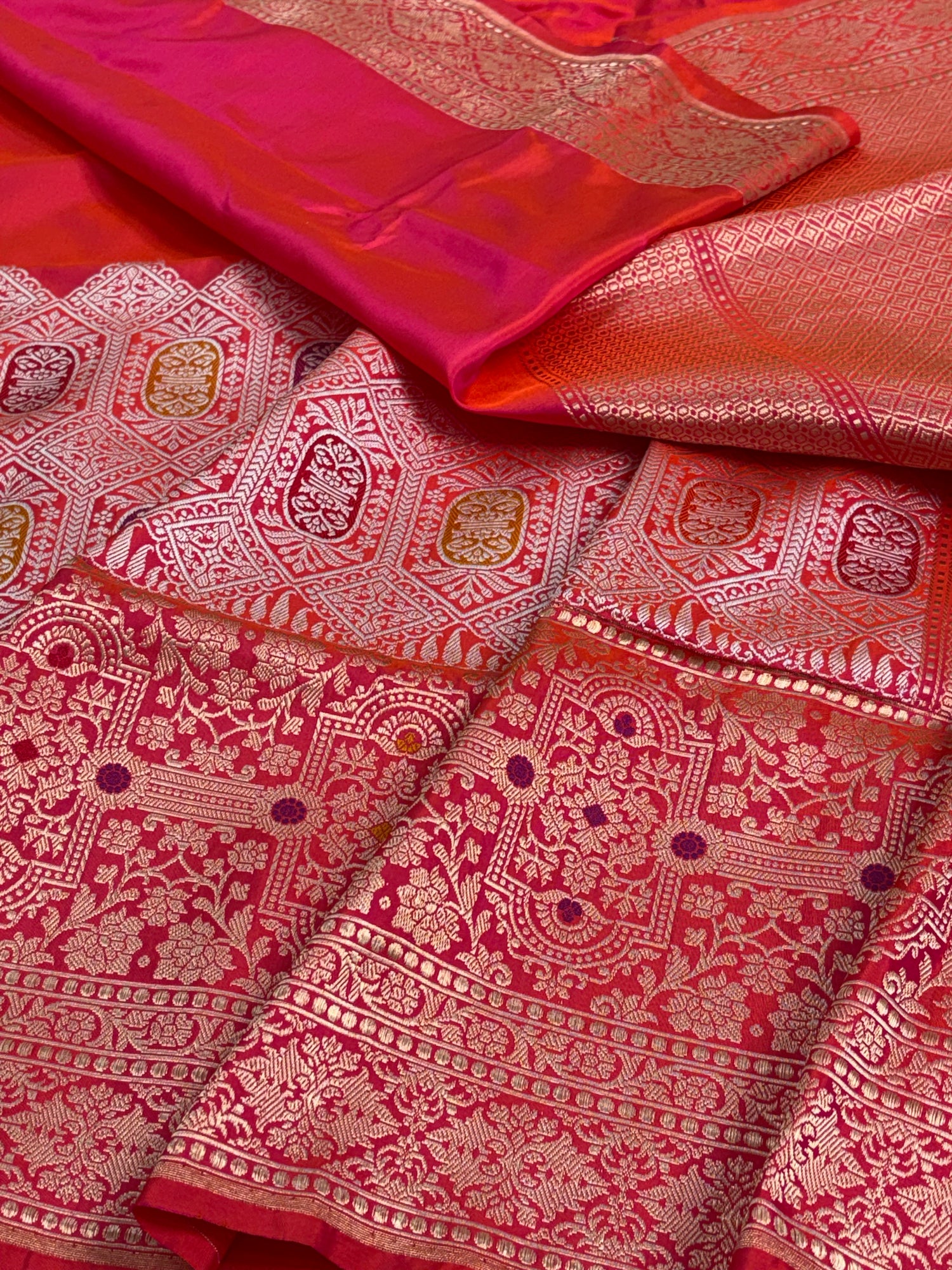 Rani Pink Handwoven Pure Banarasi Modern Silk Saree