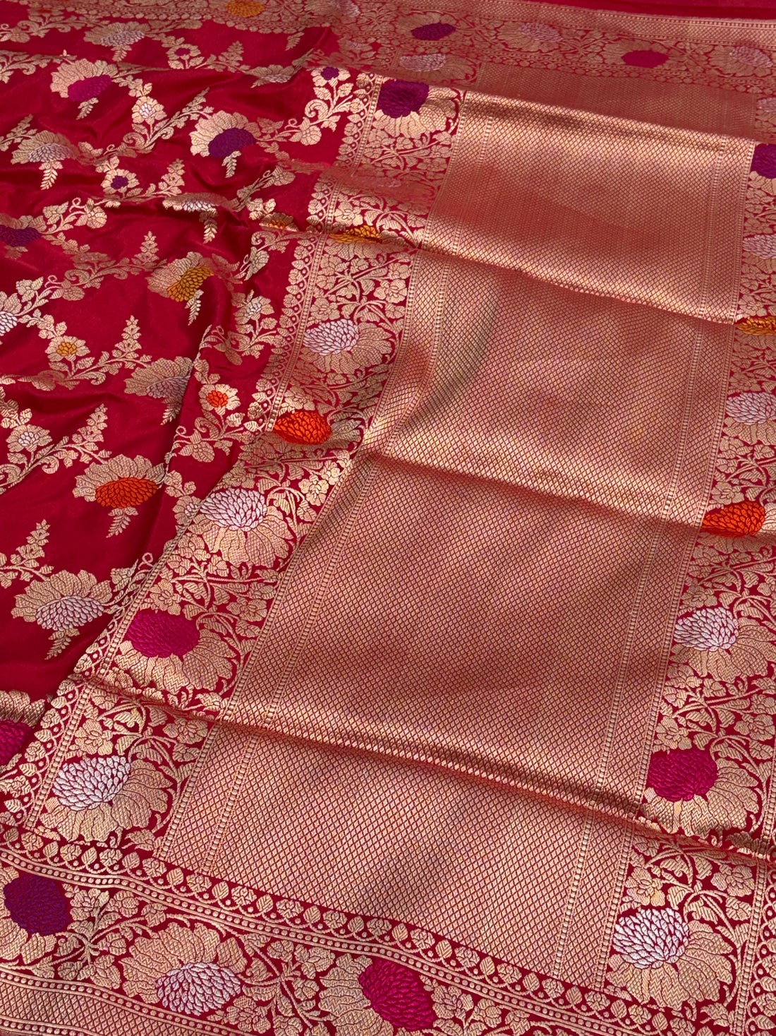 Red Handwoven Pure Banarasi Katan Silk Saree
