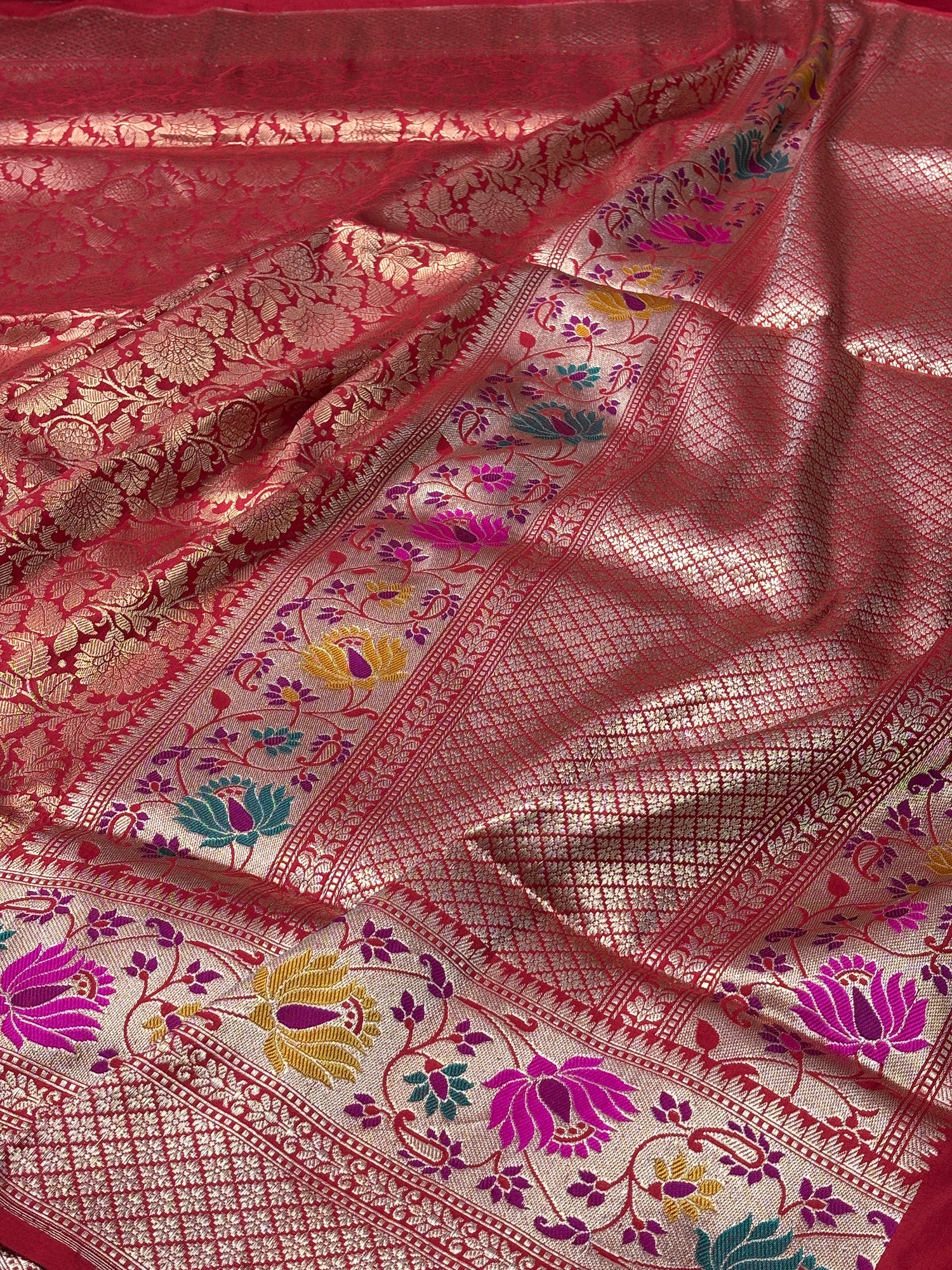 Red Pure Banarasi Brocade Handwoven Saree