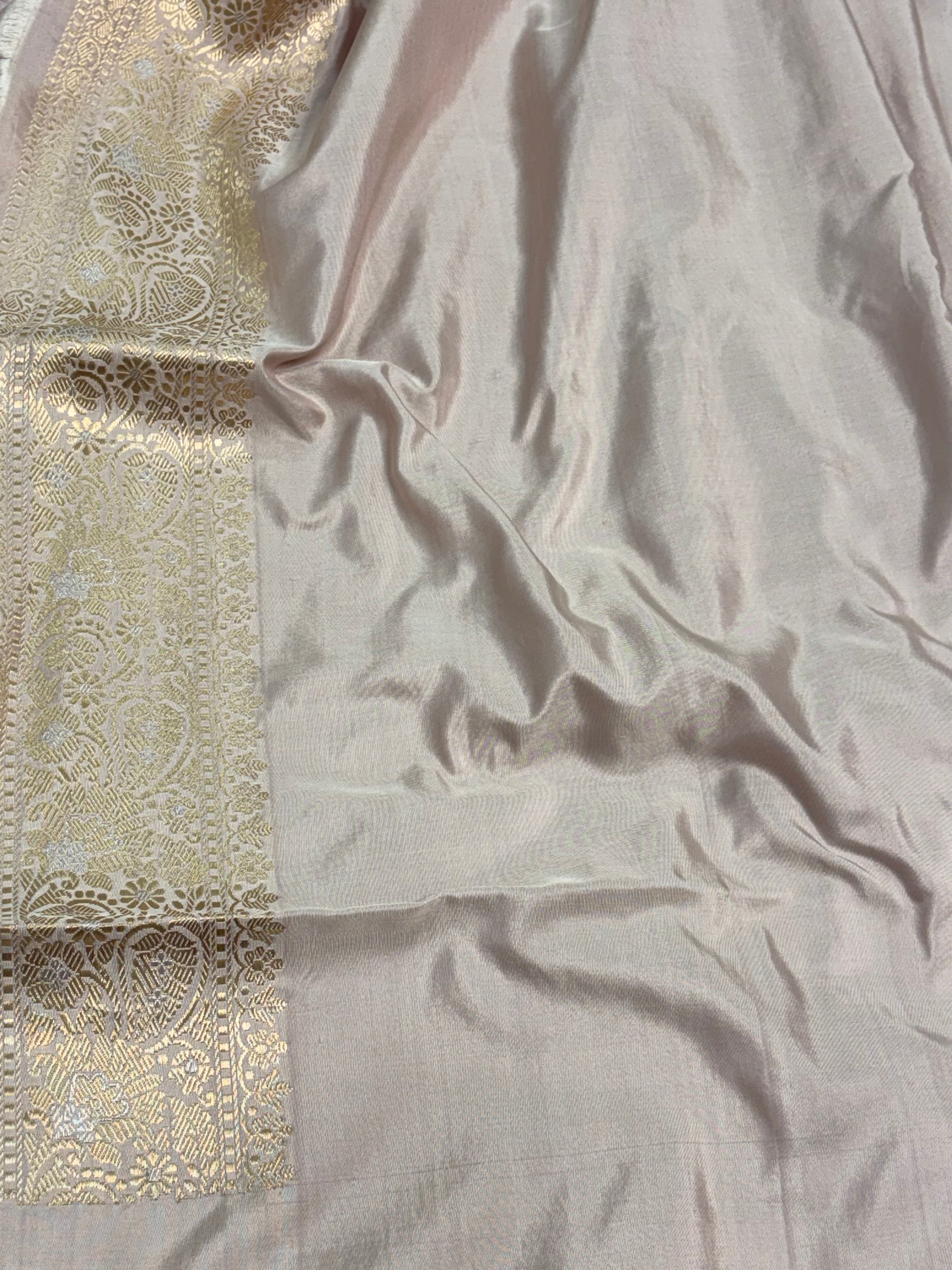Ivory Handwoven Pure Banarasi Sona Rupa Katan Silk Saree