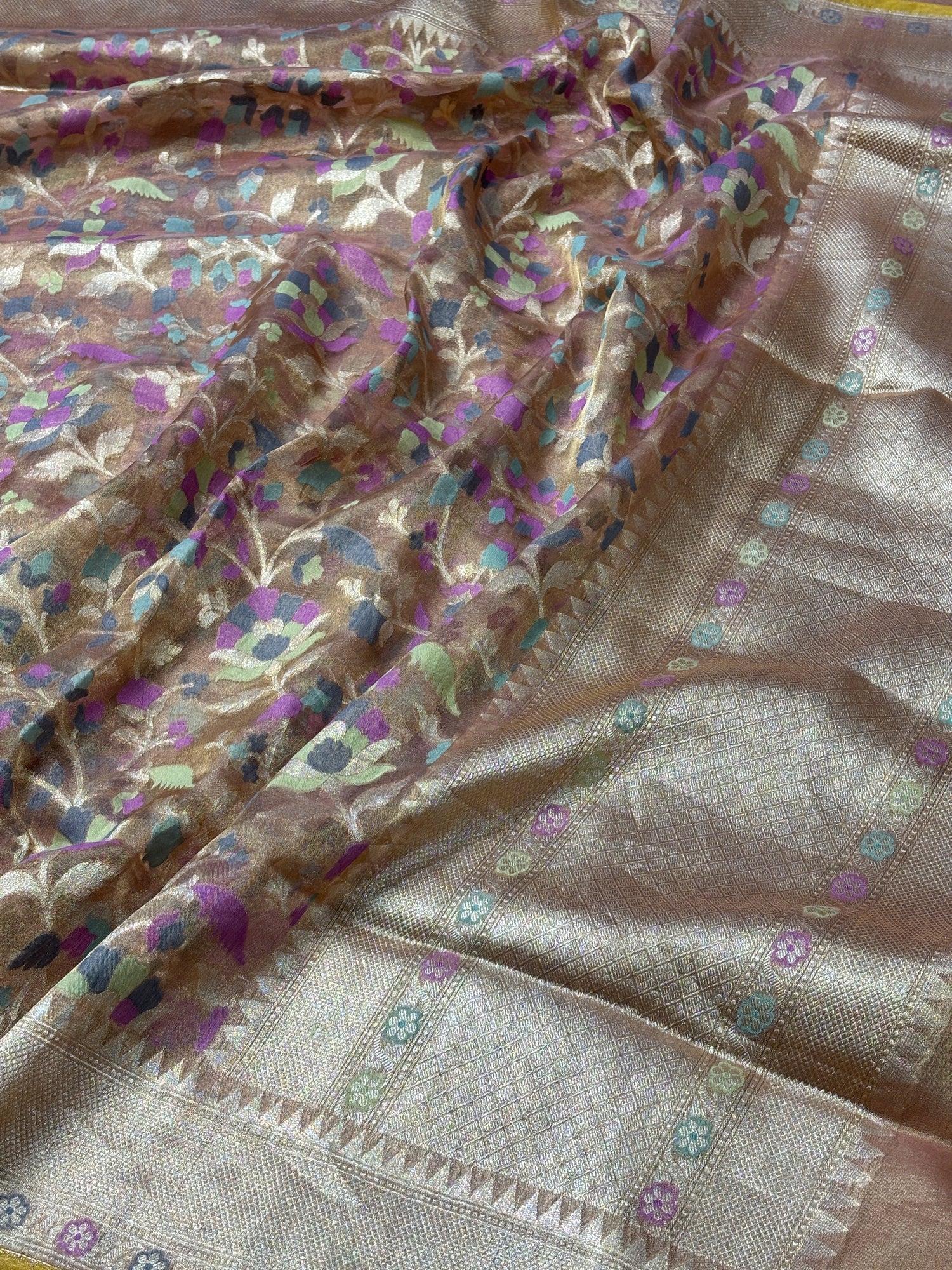 Beidge Banarasi Tissue  Silk Handwoven Saree