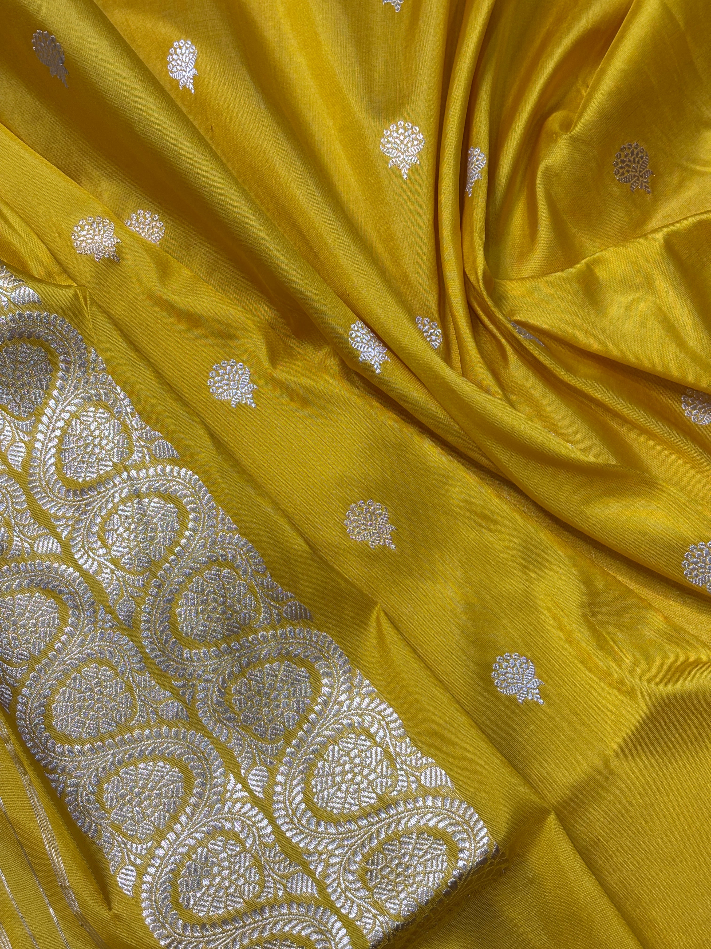 Pink Banarasi Kora Silk Handwoven Saree