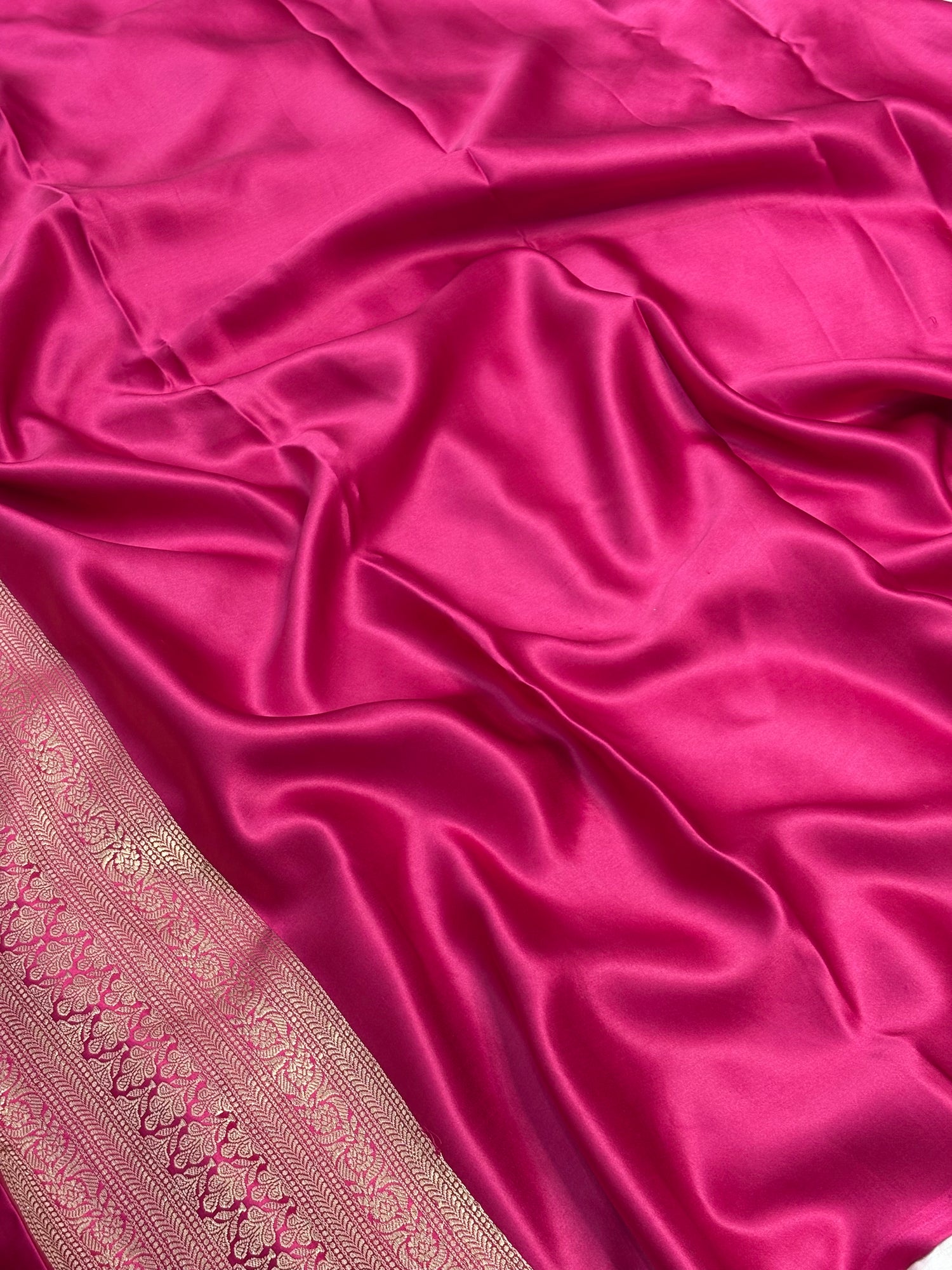 Rani Pink Handwoven Pure Banarasi Mashru Silk Saree