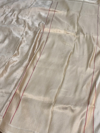 Cream Handwoven Pure Banarasi Satin Tanchoi Silk Saree