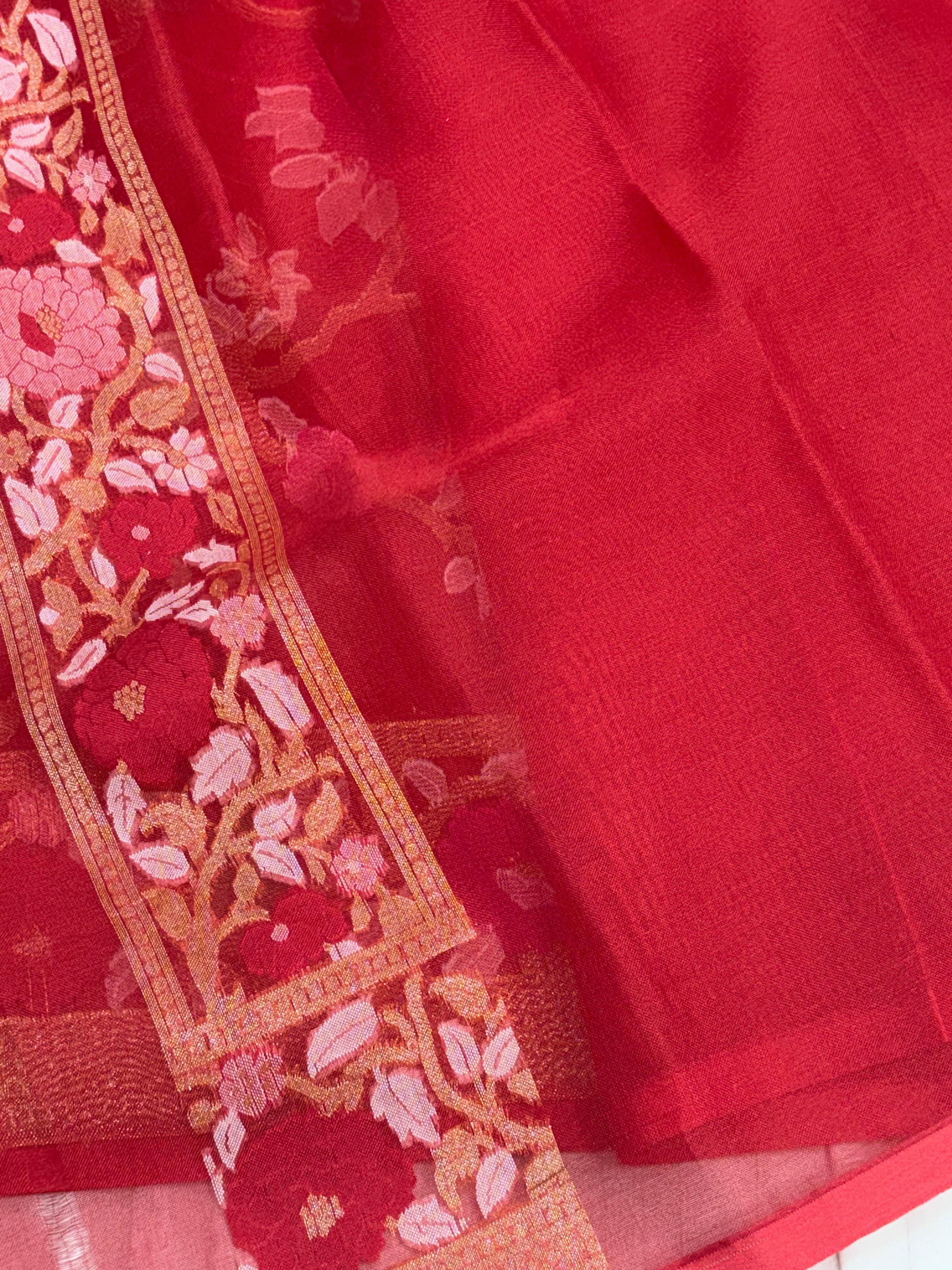 Red Handwoven Pure Banarasi Organza Jamdani Saree