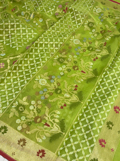 Parrot Green Handwoven Pure Banarasi Organza Jamdani Saree