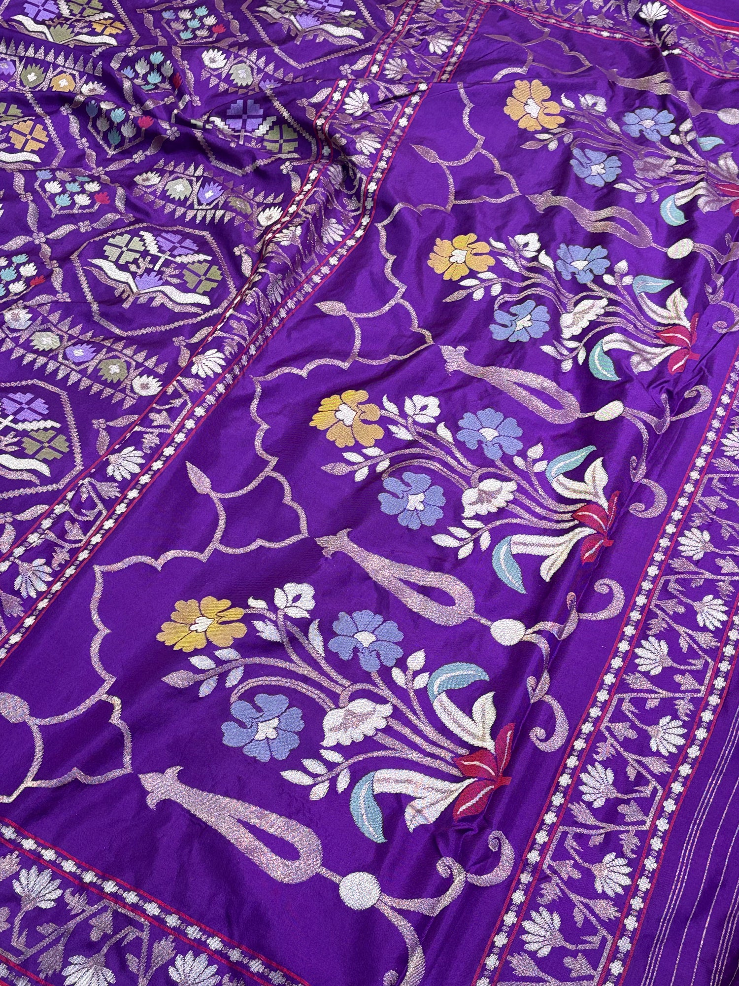 Purple Handwoven Pure Banarasi Silk Jamdani Saree