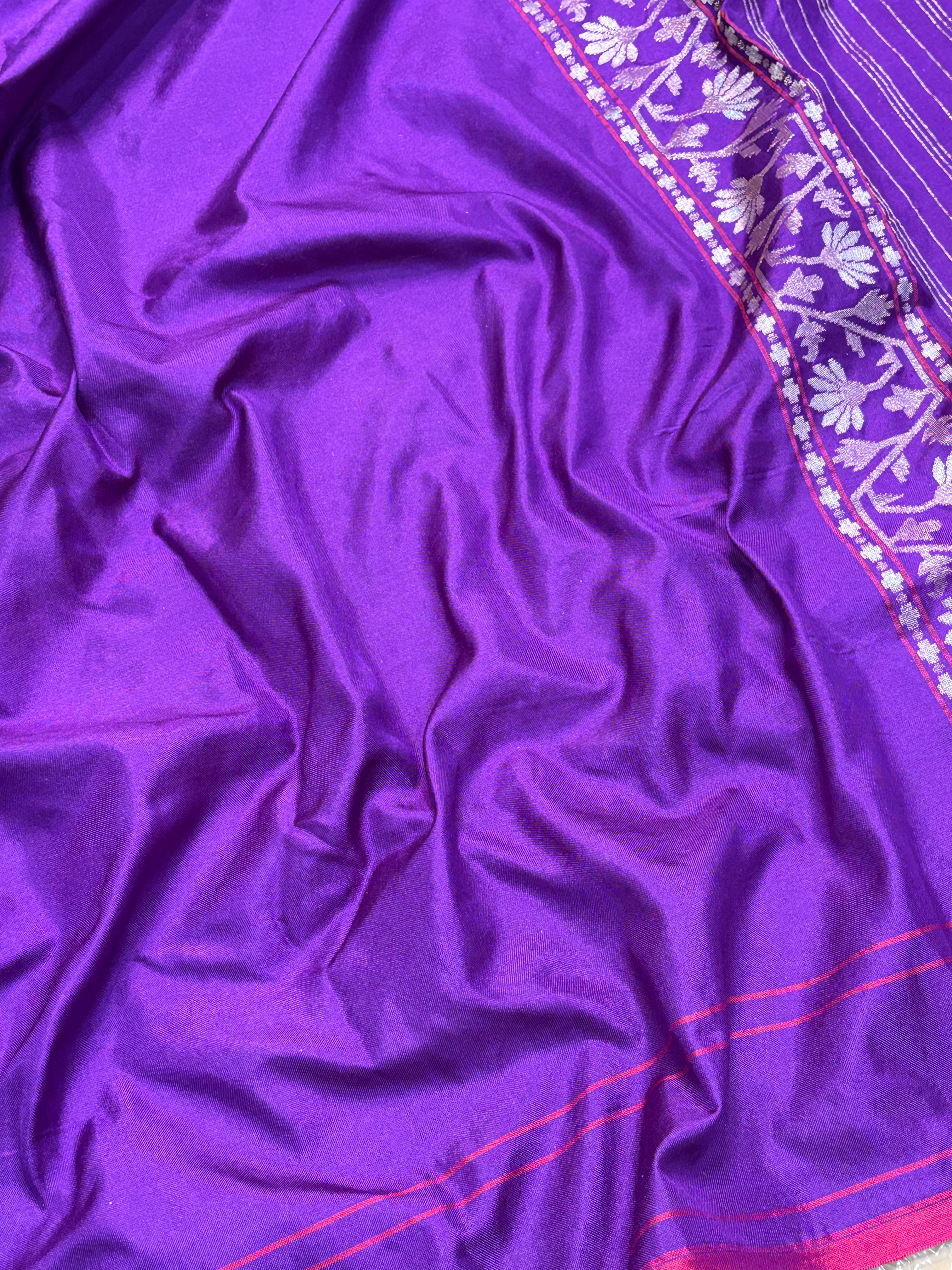 Purple Handwoven Pure Banarasi Silk Jamdani Saree