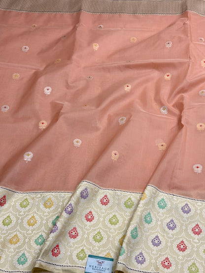 Light Peach Handwoven Pure Banarasi Organza Silk Saree with Kadiyal Border