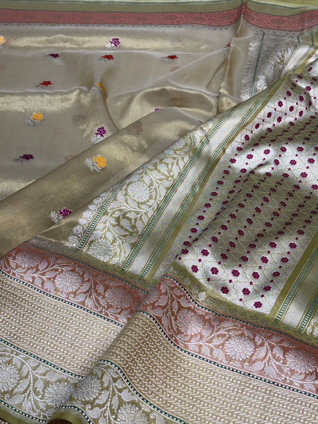 Champagne Gold Banarasi Kora Silk Handwoven Saree