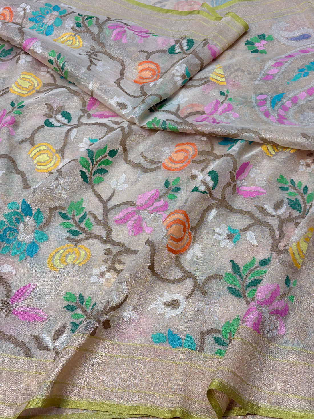 Ivory Handwoven Real Zari Exclusive Pure Banarasi Tissue Jamdani Saree