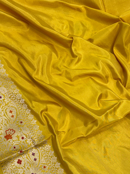 Handwoven Banarasi Mustard Yellow Pure Katan Silk Buta Jangla Weaving Saree