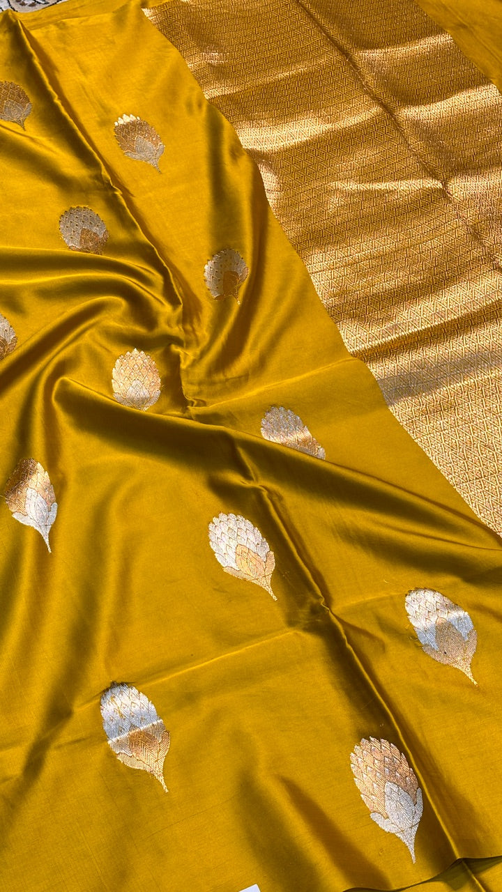 Musterd Yellow  Mashru Silk Banarasi  Handwoven Saree