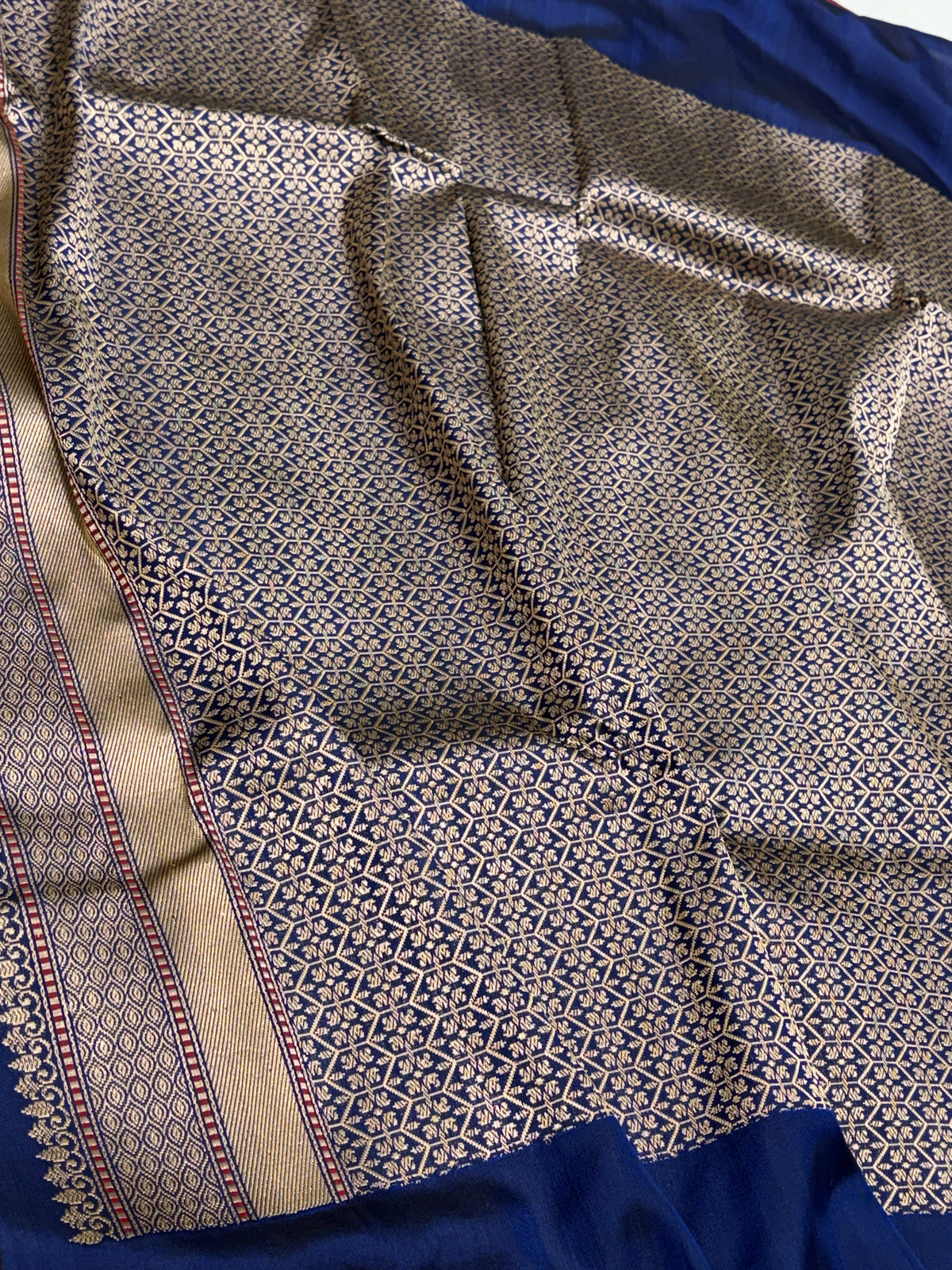 Navy Blue Handwoven Pure Banarasi Ektara Silk Saree