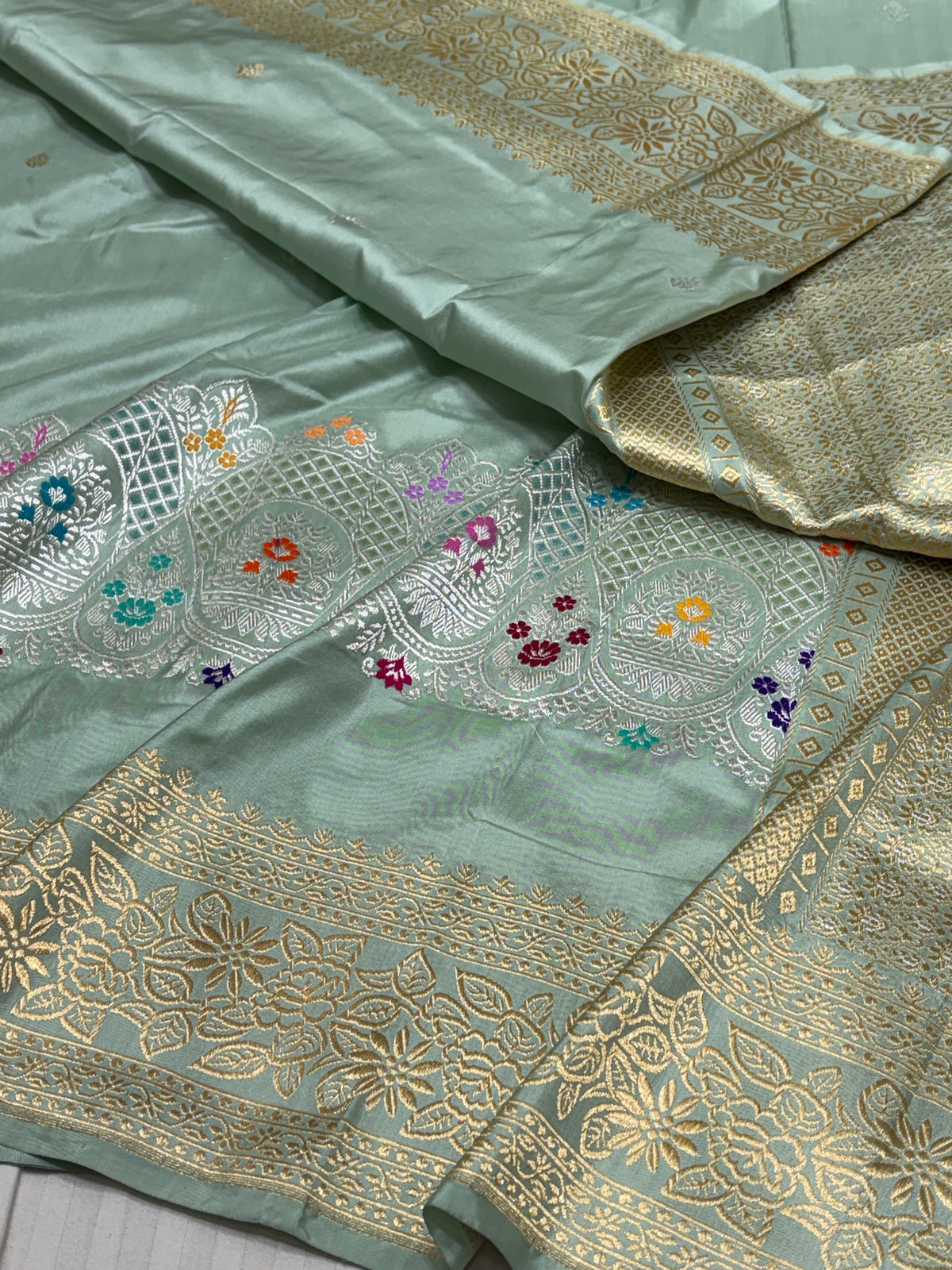 Sea Green Handwoven Pure Banarasi Katan Silk Saree