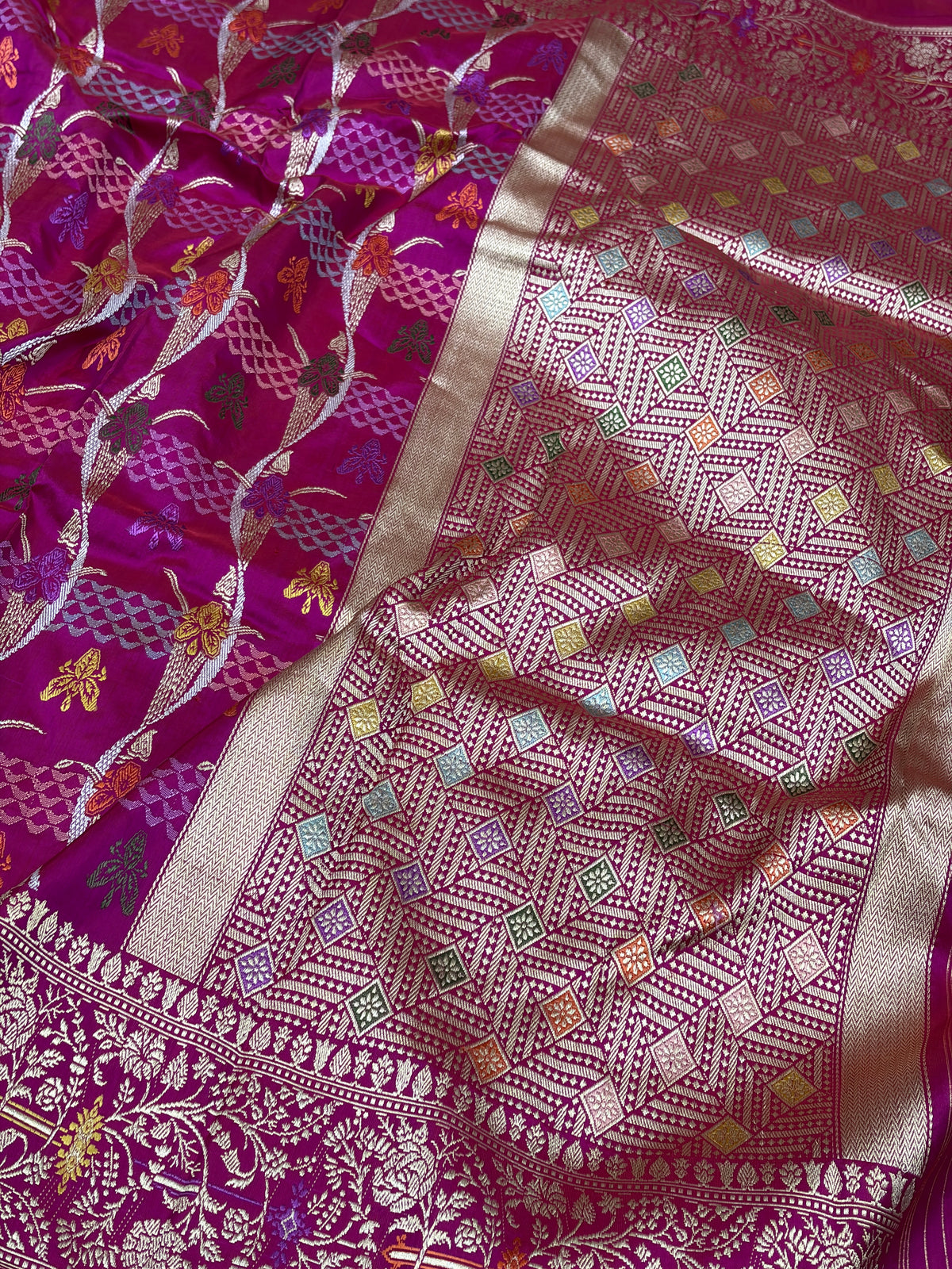 Rani Pink Handwoven Pure Banarasi Katan Silk Saree
