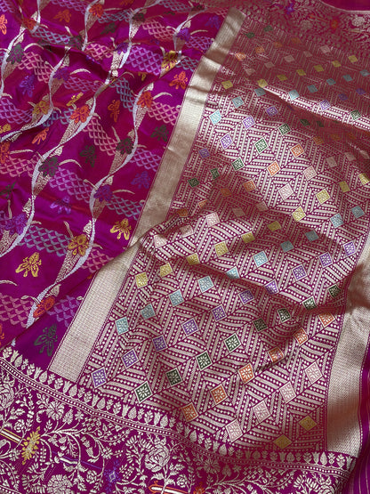 Rani Pink Handwoven Pure Banarasi Katan Silk Saree