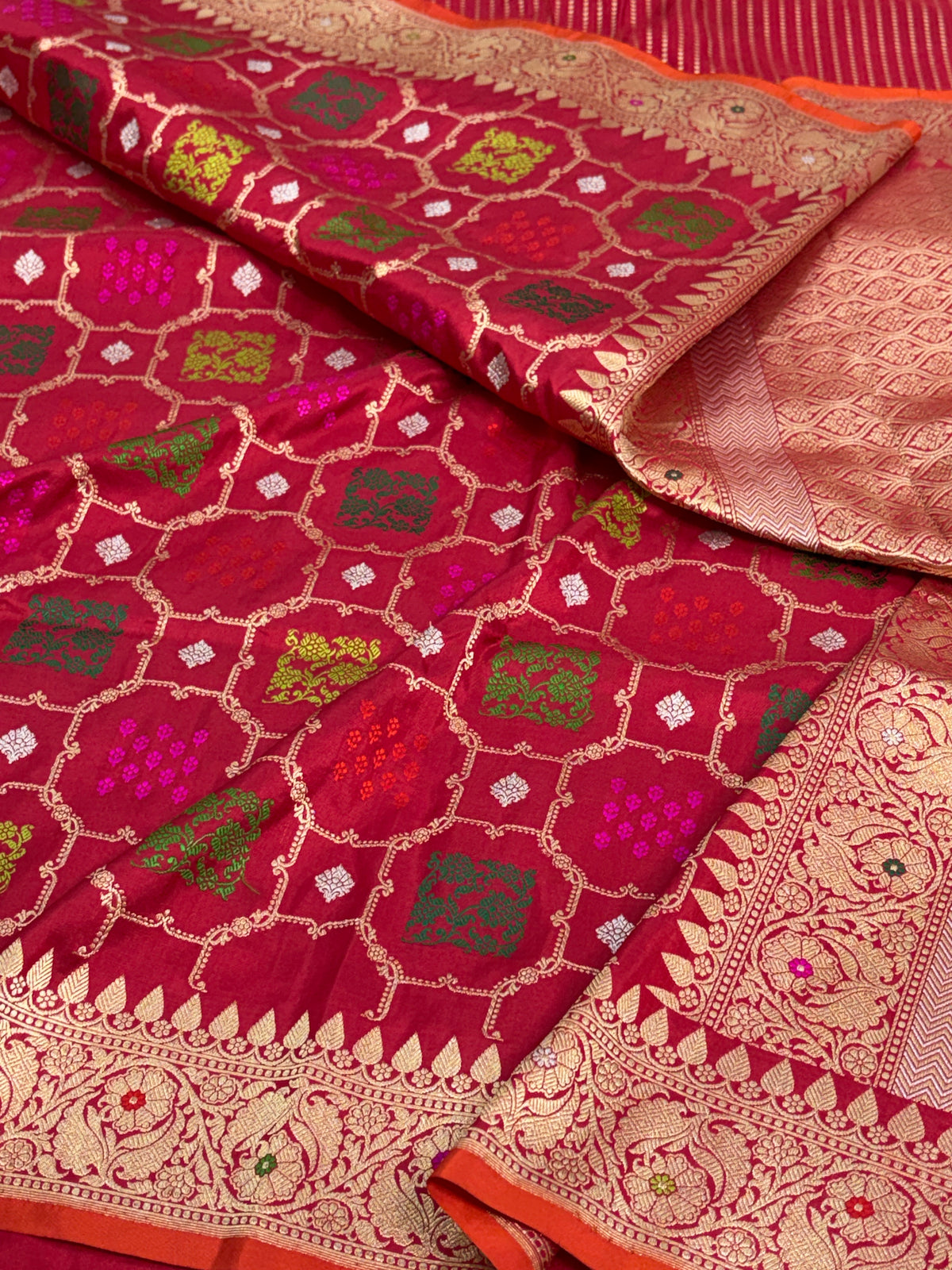 Red handwoven pure BANARSI KATAN silk saree