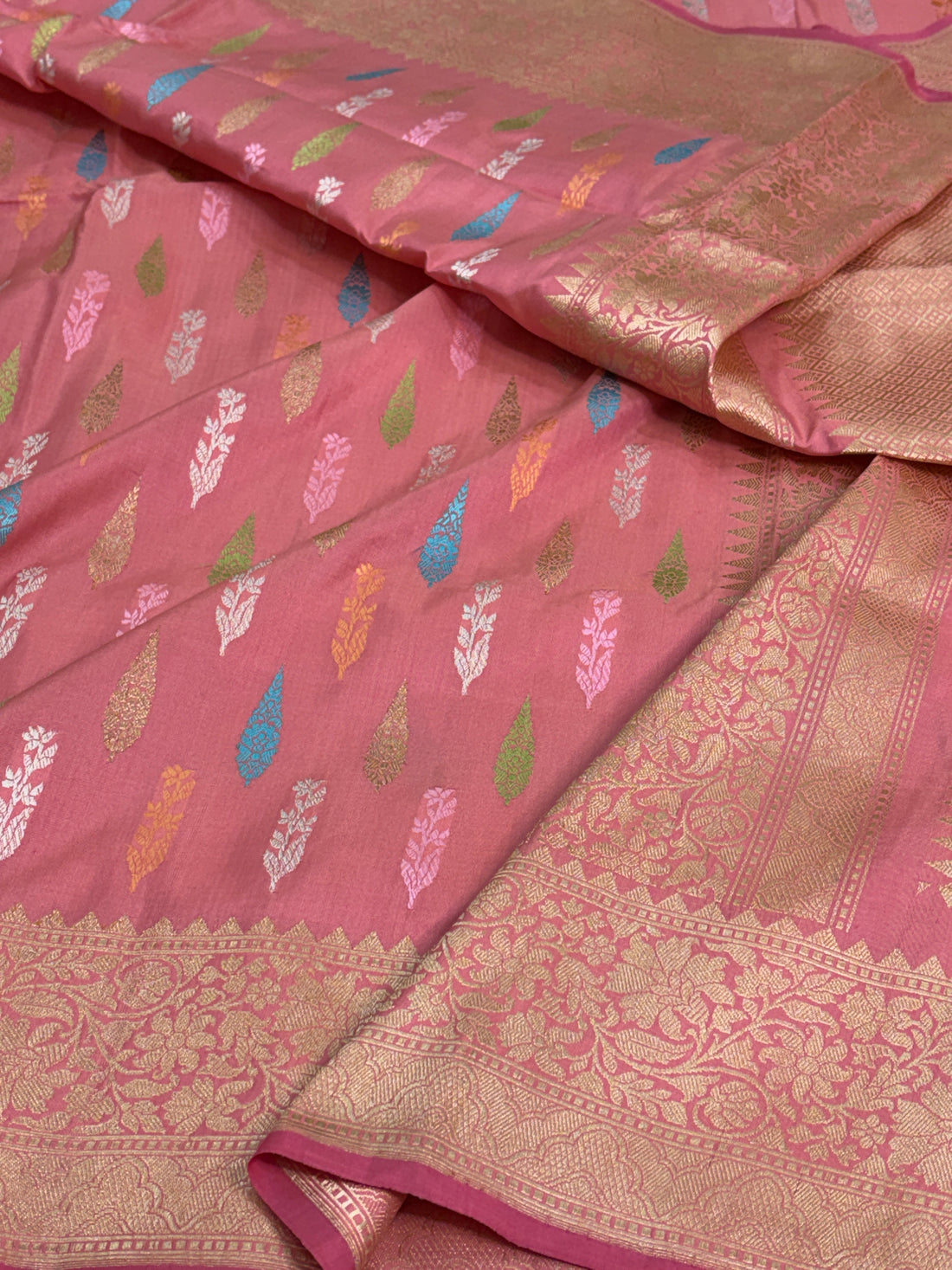 Peach Handwoven Pure Banarasi Katan Silk Saree