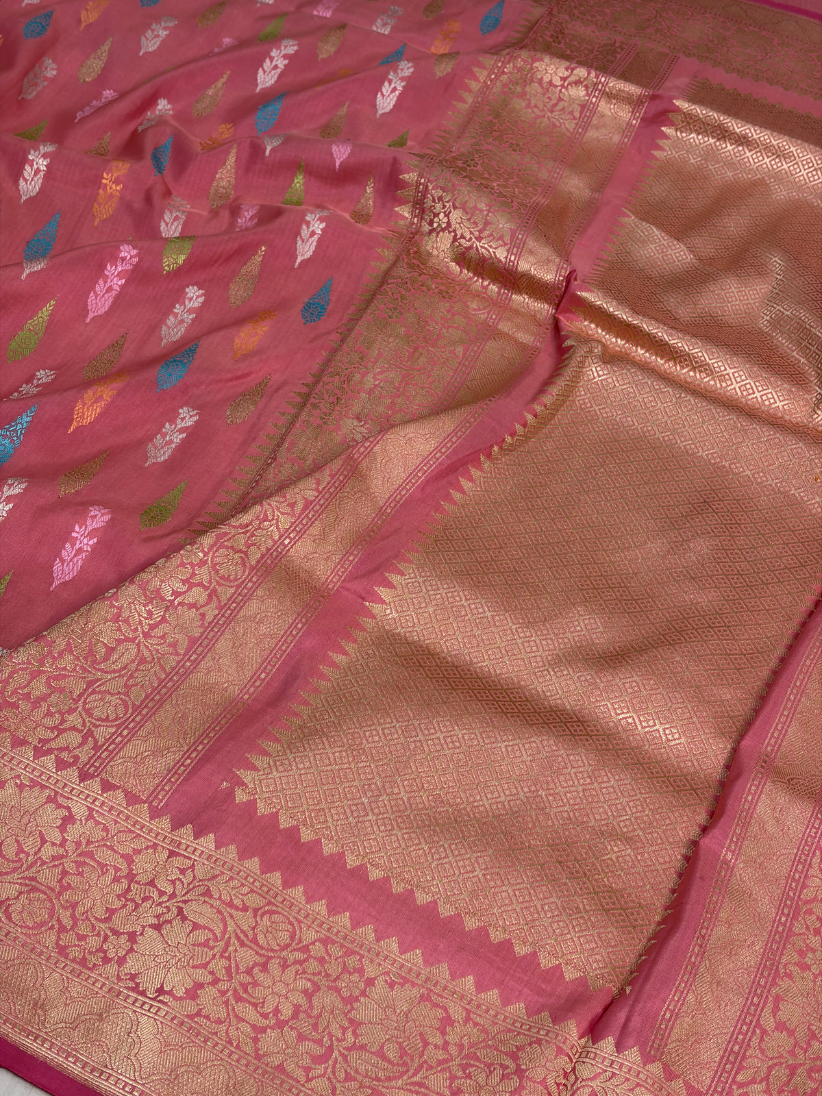 Peach Handwoven Pure Banarasi Katan Silk Saree