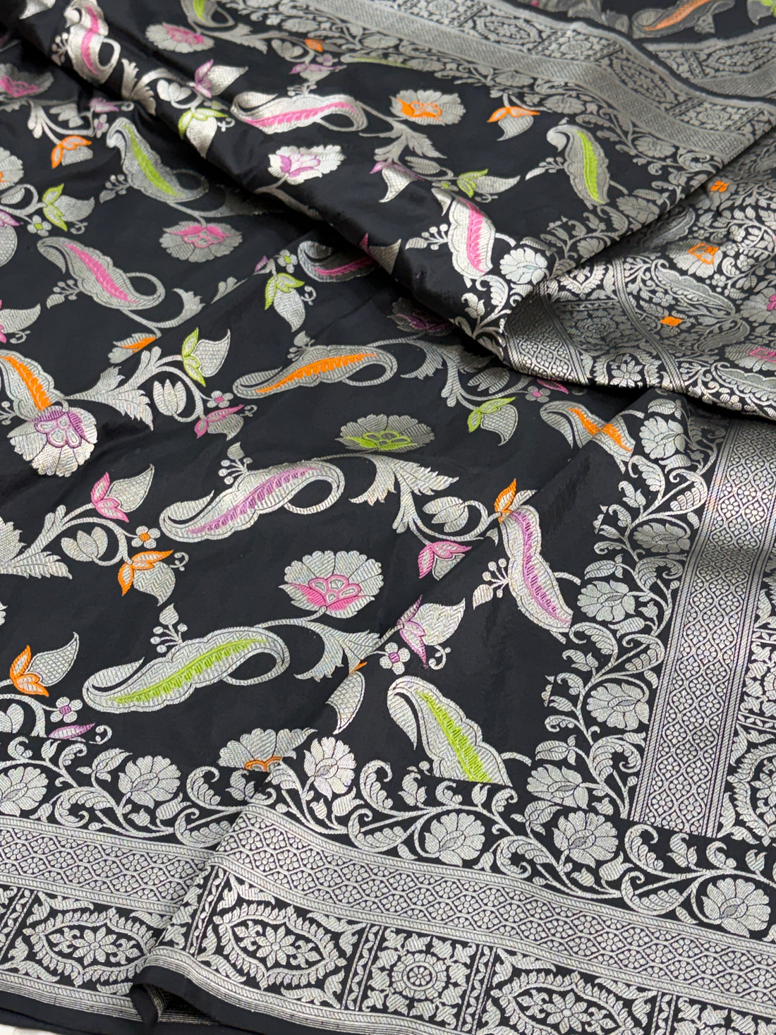 Black Handwoven Pure Banarasi Katan Silk Saree