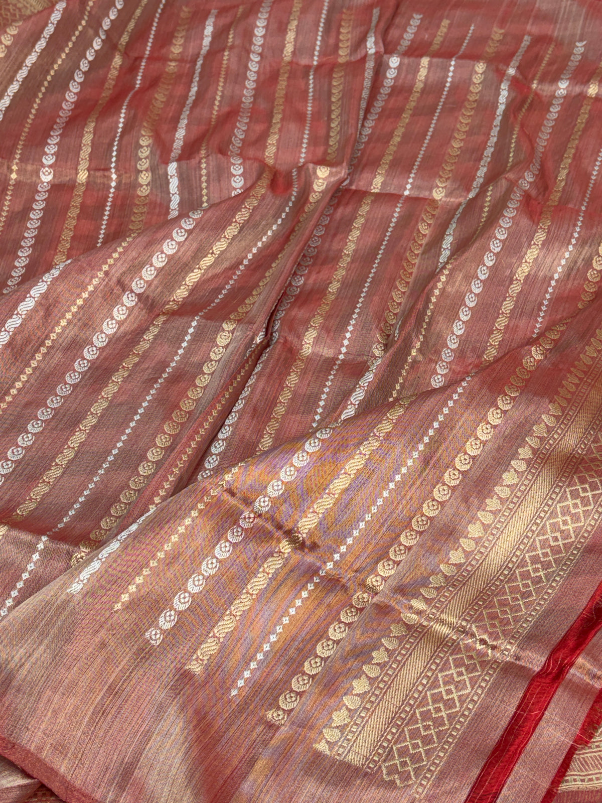Pink Handwoven Pure Banarasi Tissue Silk Saree
